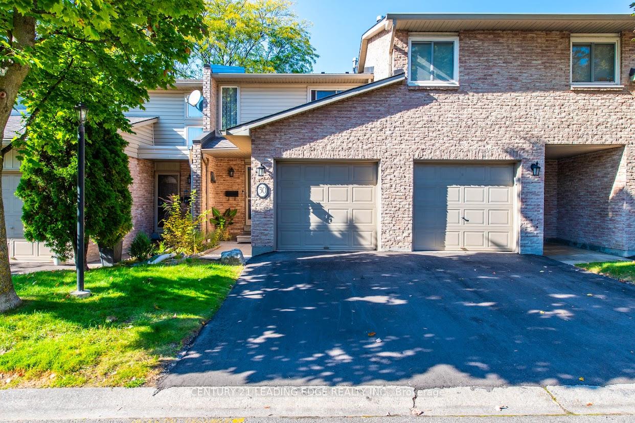 Photo 2 of Unit 30, 2075 Asta Drive, Mississauga, Cooksville — HOMEH