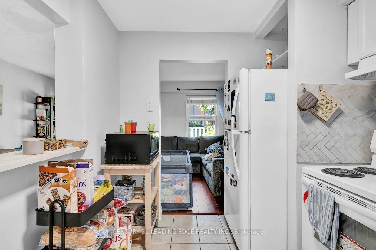 Photo 10 of Unit 30, 2075 Asta Drive, Mississauga, Cooksville — HOMEH