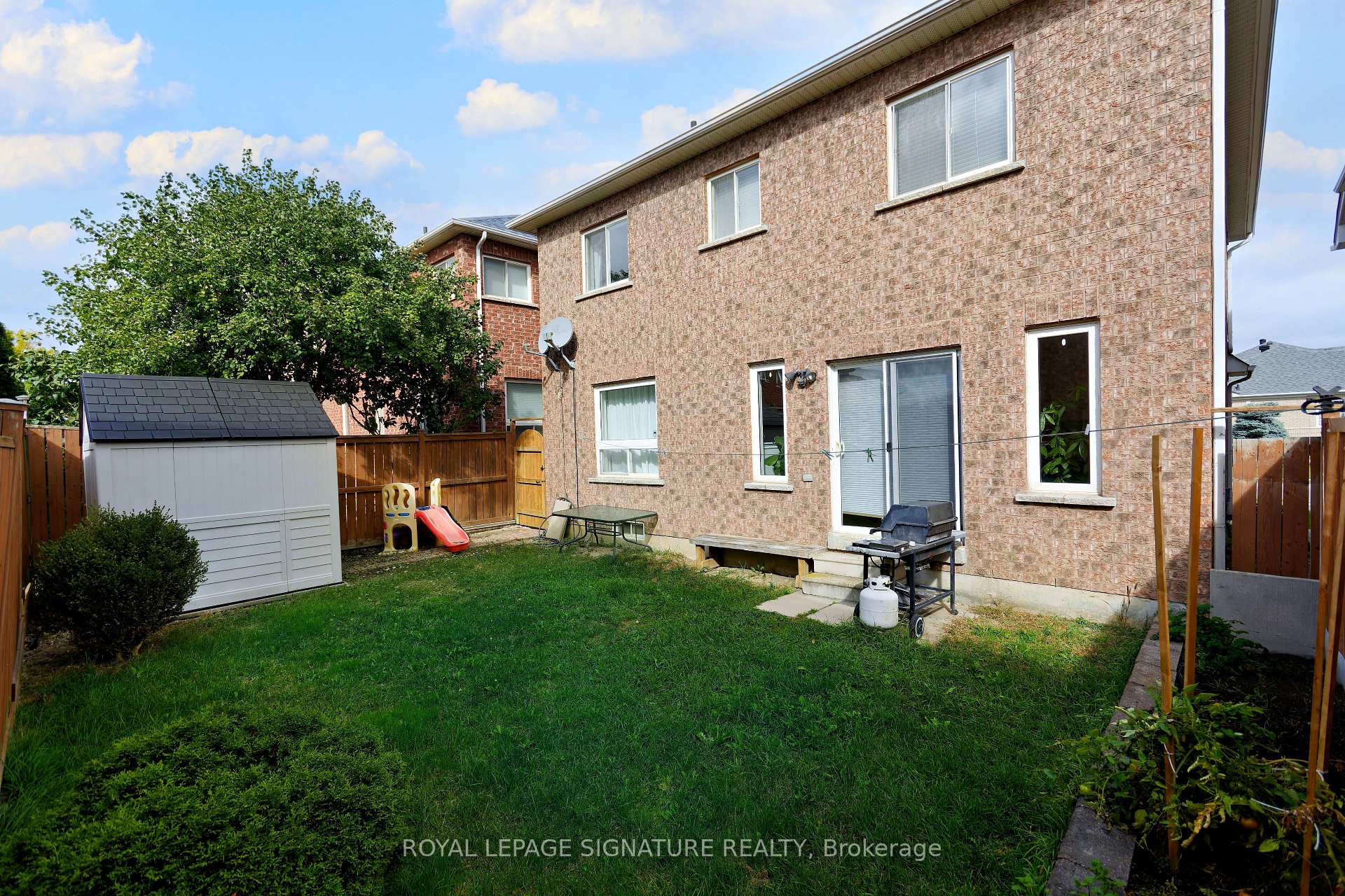 Photo 37 of 4 Wandering Trail Drive, Brampton, Northwest Sandalwood Parkway — HOMEH