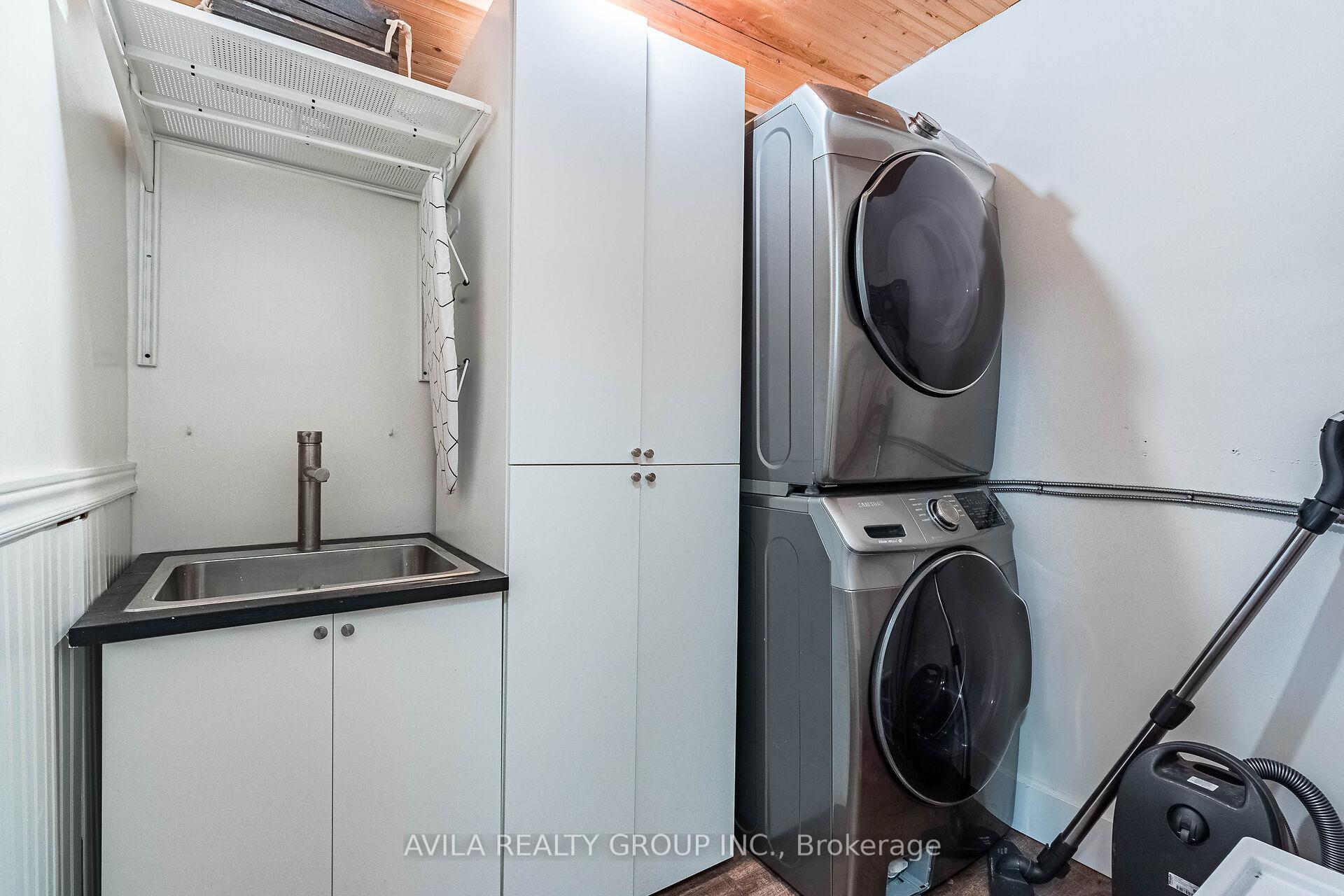 Photo 26 of Unit 815, 11 Wincott Drive, Etobicoke, Kingsview Village-The Westway — HOMEH