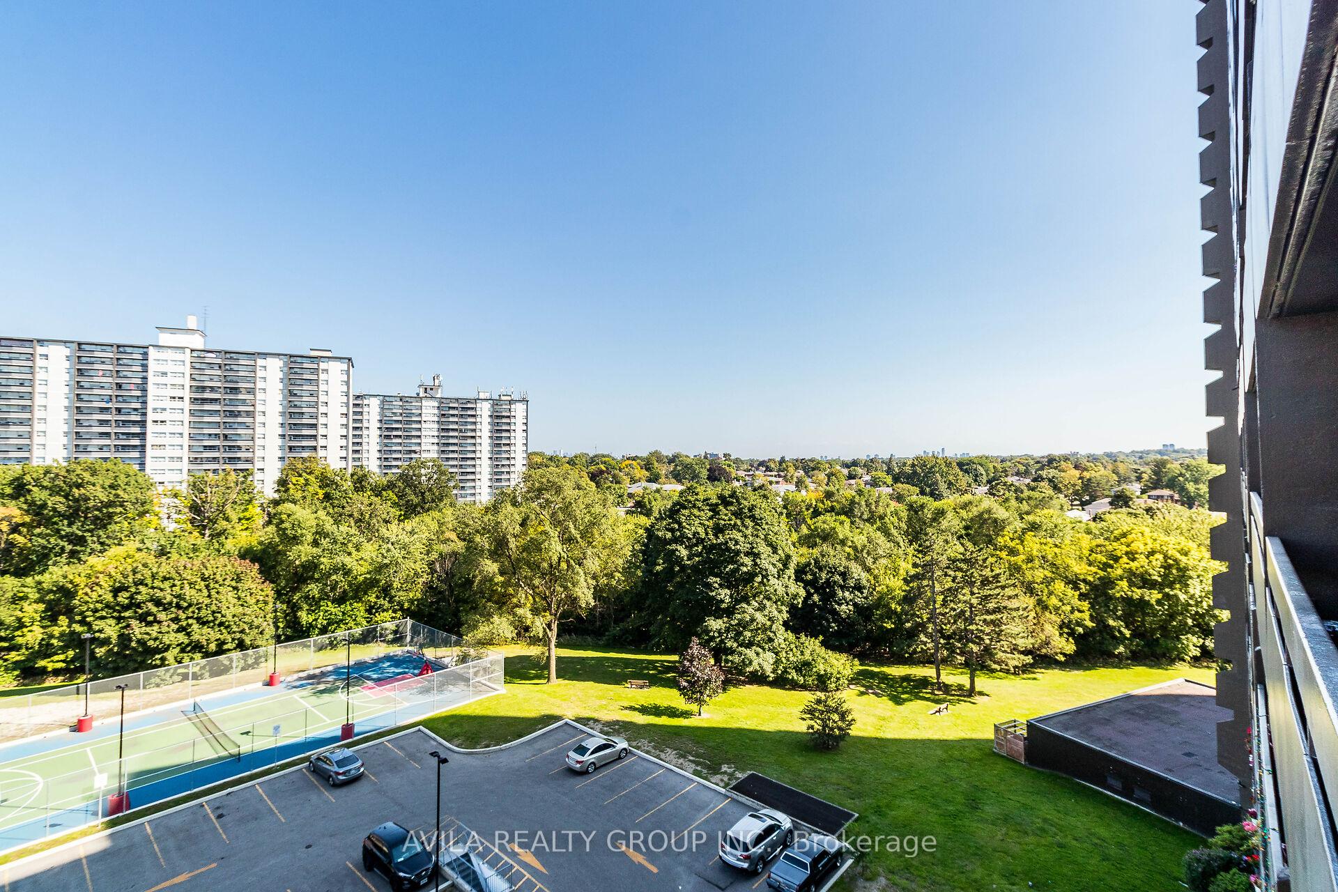 Photo 32 of Unit 815, 11 Wincott Drive, Etobicoke, Kingsview Village-The Westway — HOMEH