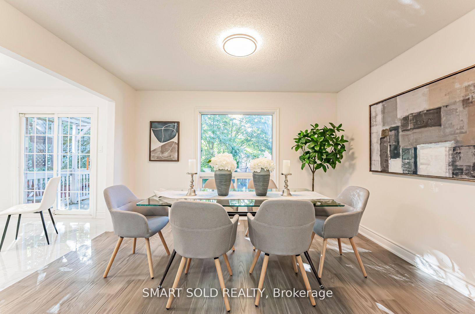 Photo 12 of 6516 Warbler Lane, Mississauga, Lisgar — HOMEH