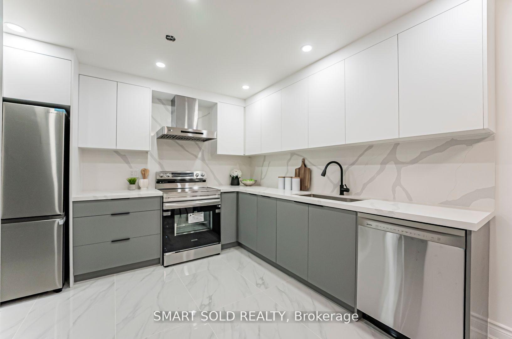 Photo 15 of 6516 Warbler Lane, Mississauga, Lisgar — HOMEH