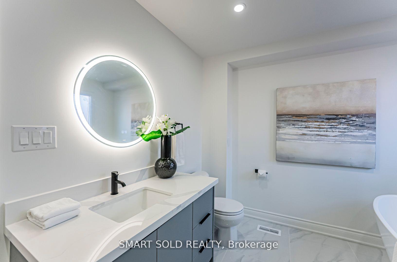 Photo 23 of 6516 Warbler Lane, Mississauga, Lisgar — HOMEH