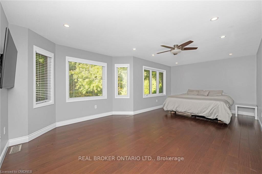 Photo 14 of 4184 Bianca Forest Drive, Burlington, Tansley — HOMEH