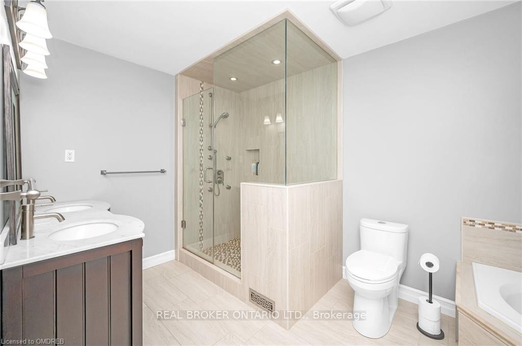 Photo 16 of 4184 Bianca Forest Drive, Burlington, Tansley — HOMEH