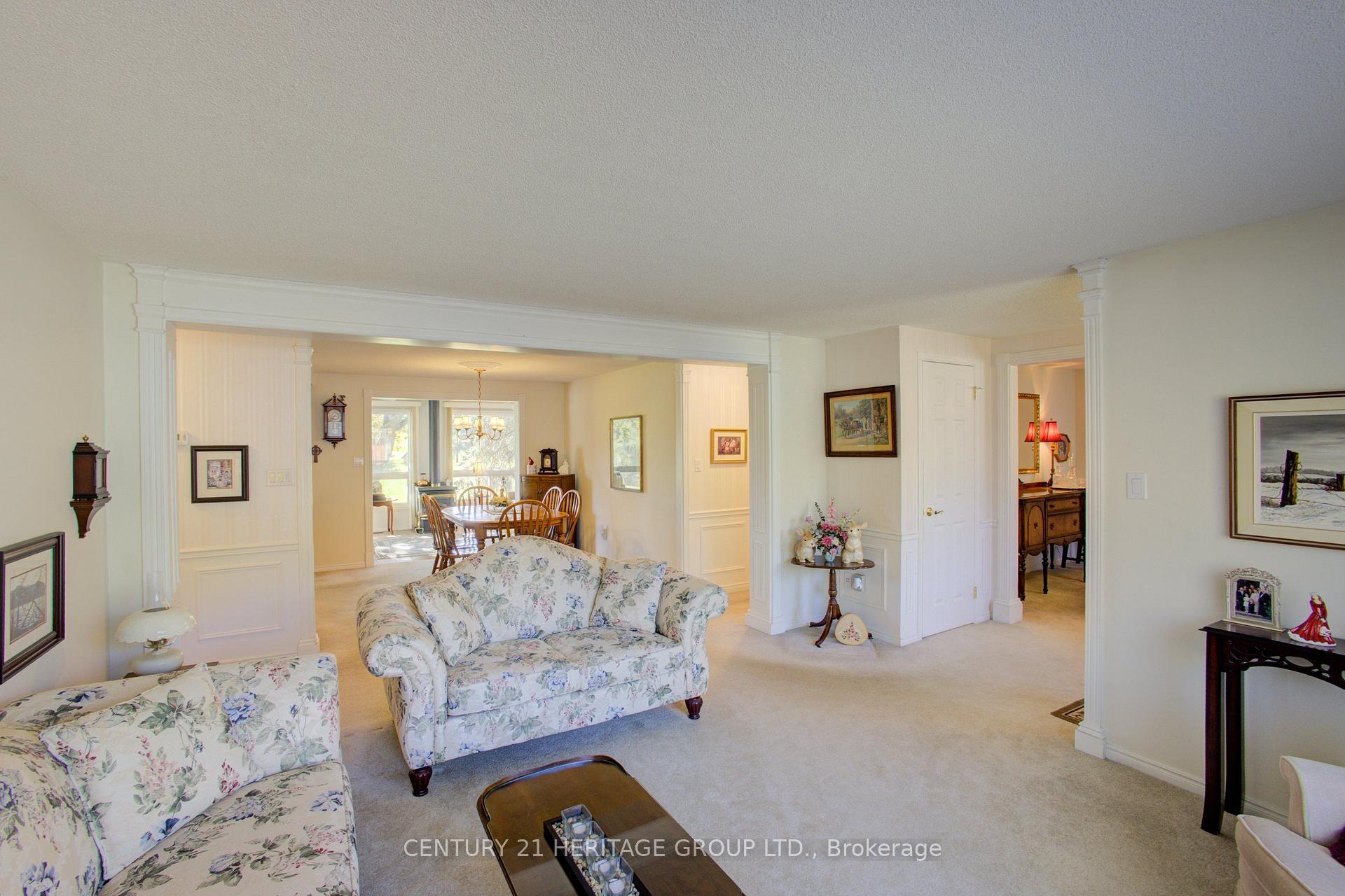Photo 10 of 60 Tecumseth Pines Drive, New Tecumseth, Rural New Tecumseth — HOMEH