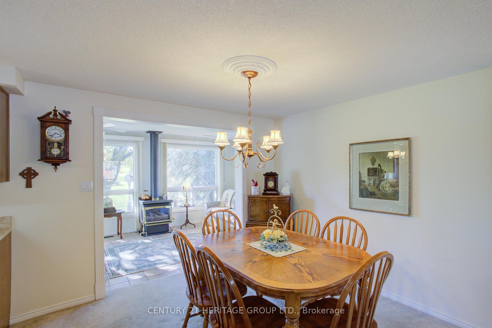 Photo 13 of 60 Tecumseth Pines Drive, New Tecumseth, Rural New Tecumseth — HOMEH