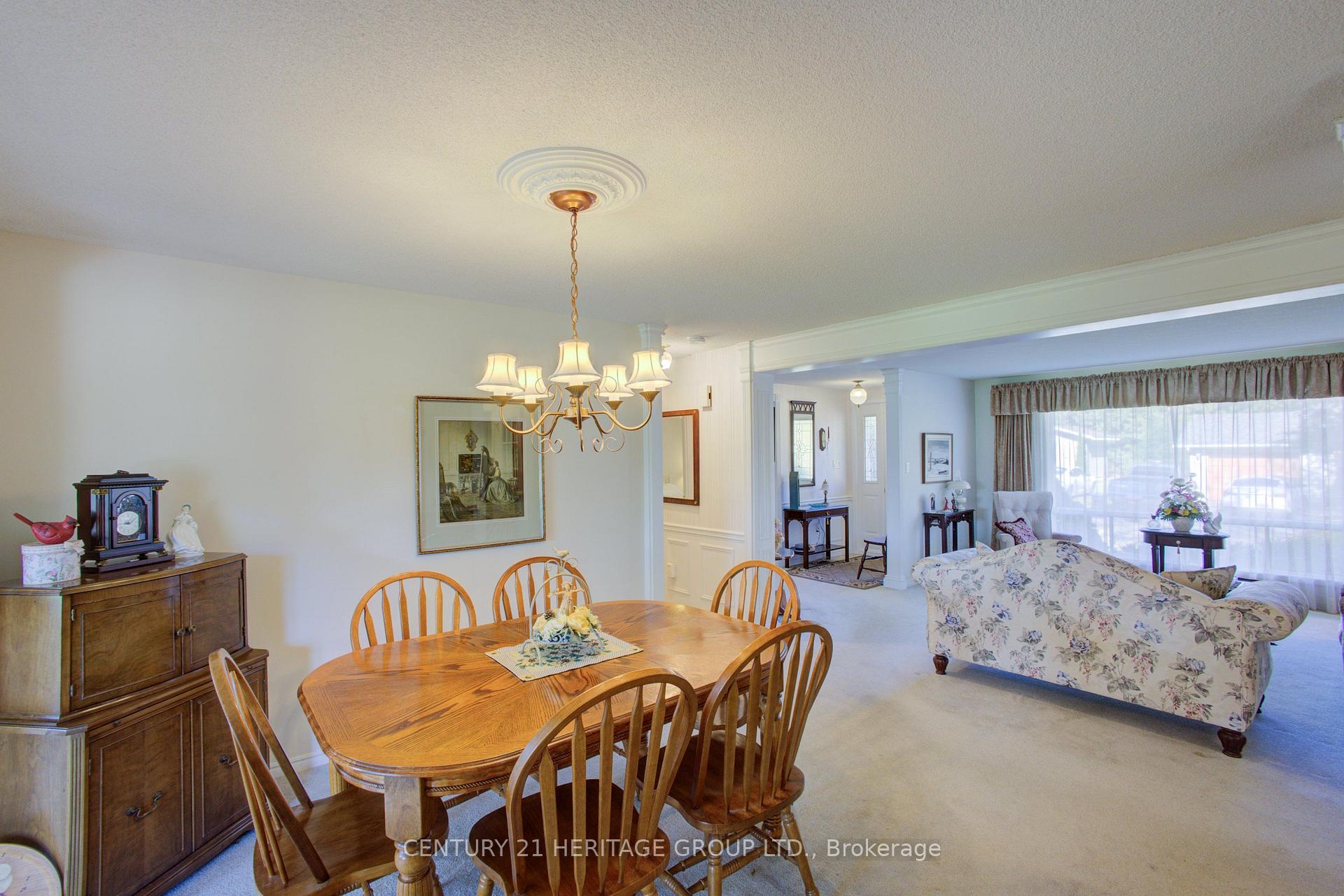 Photo 14 of 60 Tecumseth Pines Drive, New Tecumseth, Rural New Tecumseth — HOMEH