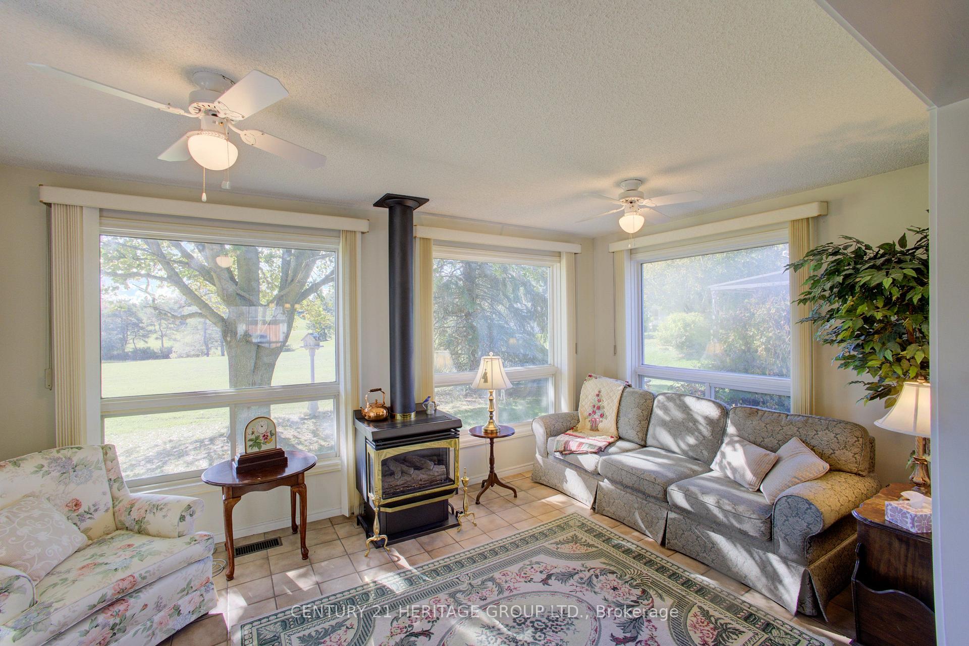 Photo 15 of 60 Tecumseth Pines Drive, New Tecumseth, Rural New Tecumseth — HOMEH
