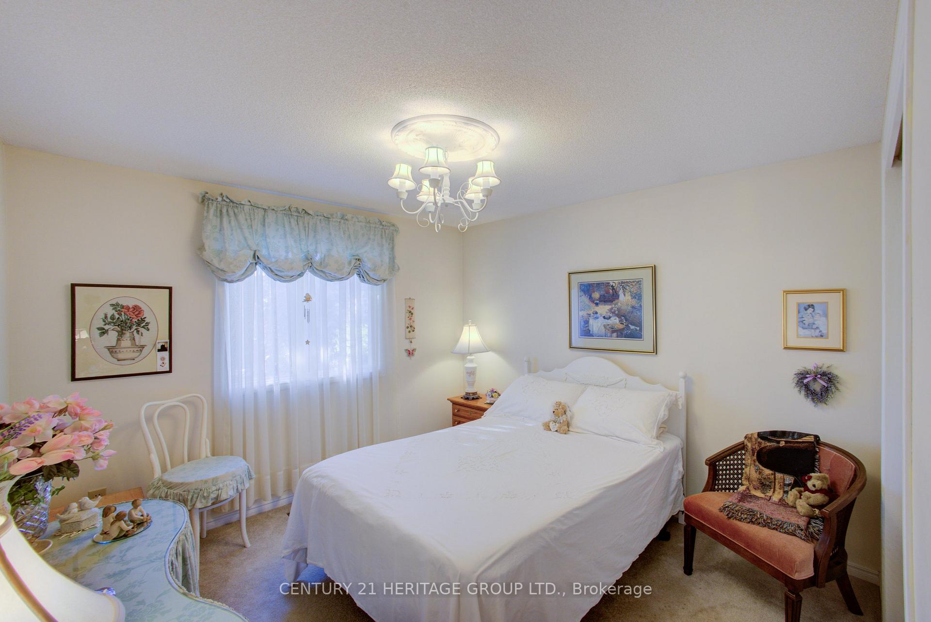 Photo 20 of 60 Tecumseth Pines Drive, New Tecumseth, Rural New Tecumseth — HOMEH