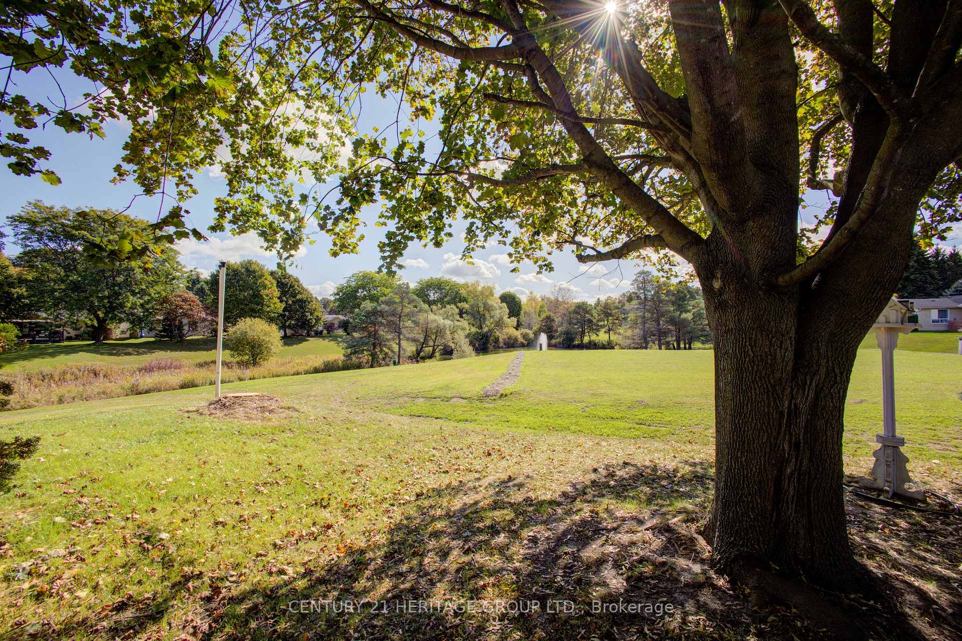 Photo 38 of 60 Tecumseth Pines Drive, New Tecumseth, Rural New Tecumseth — HOMEH