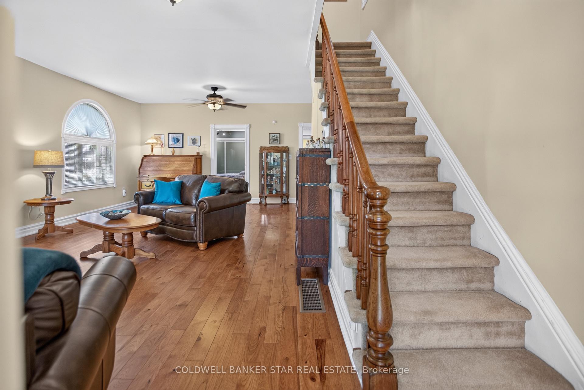 Photo 7 of 137 St George Street, St. Thomas — HOMEH
