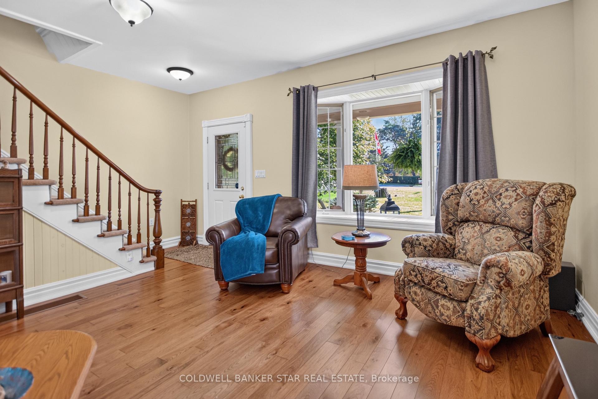 Photo 8 of 137 St George Street, St. Thomas — HOMEH