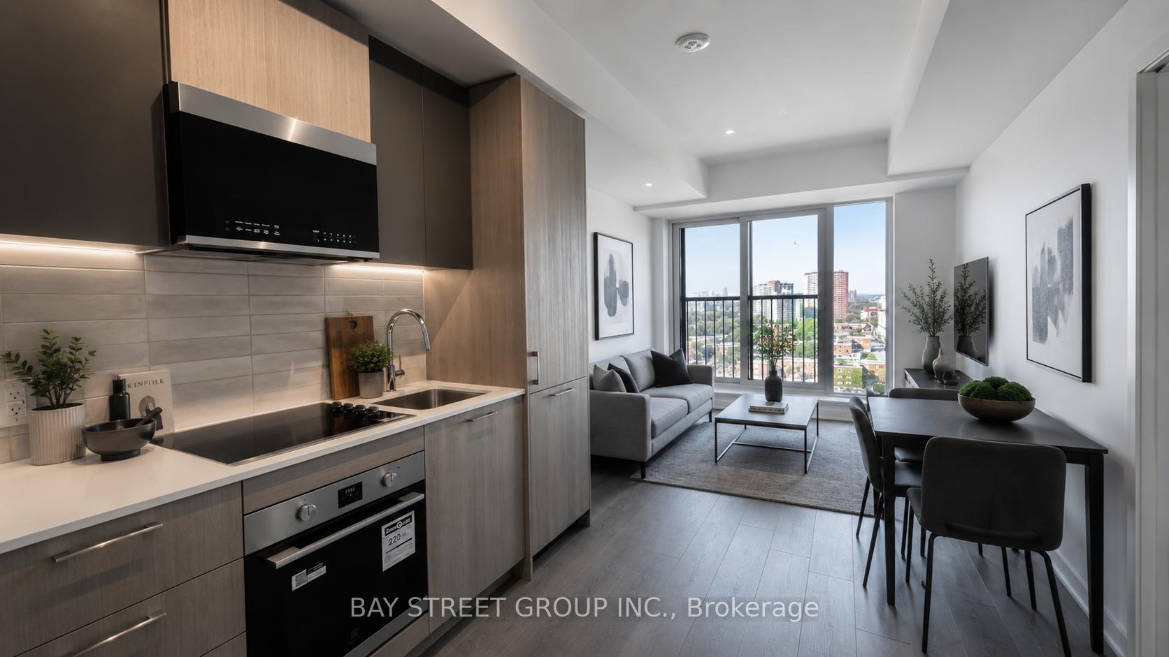Photo of Unit 1102, 10 Oak Street