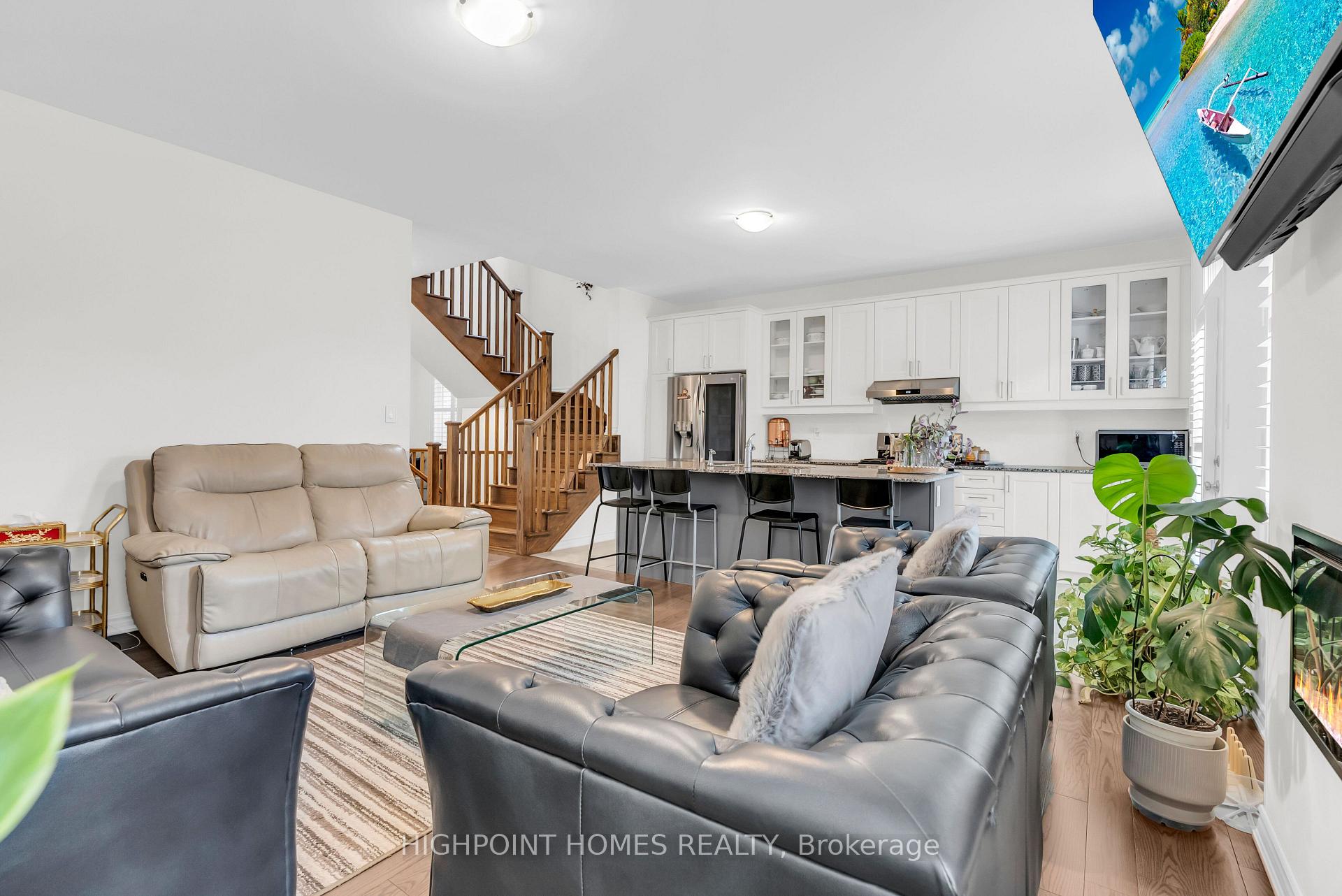 Photo 8 of 3072 Mulberry Lane, Pickering, Rural Pickering — HOMEH