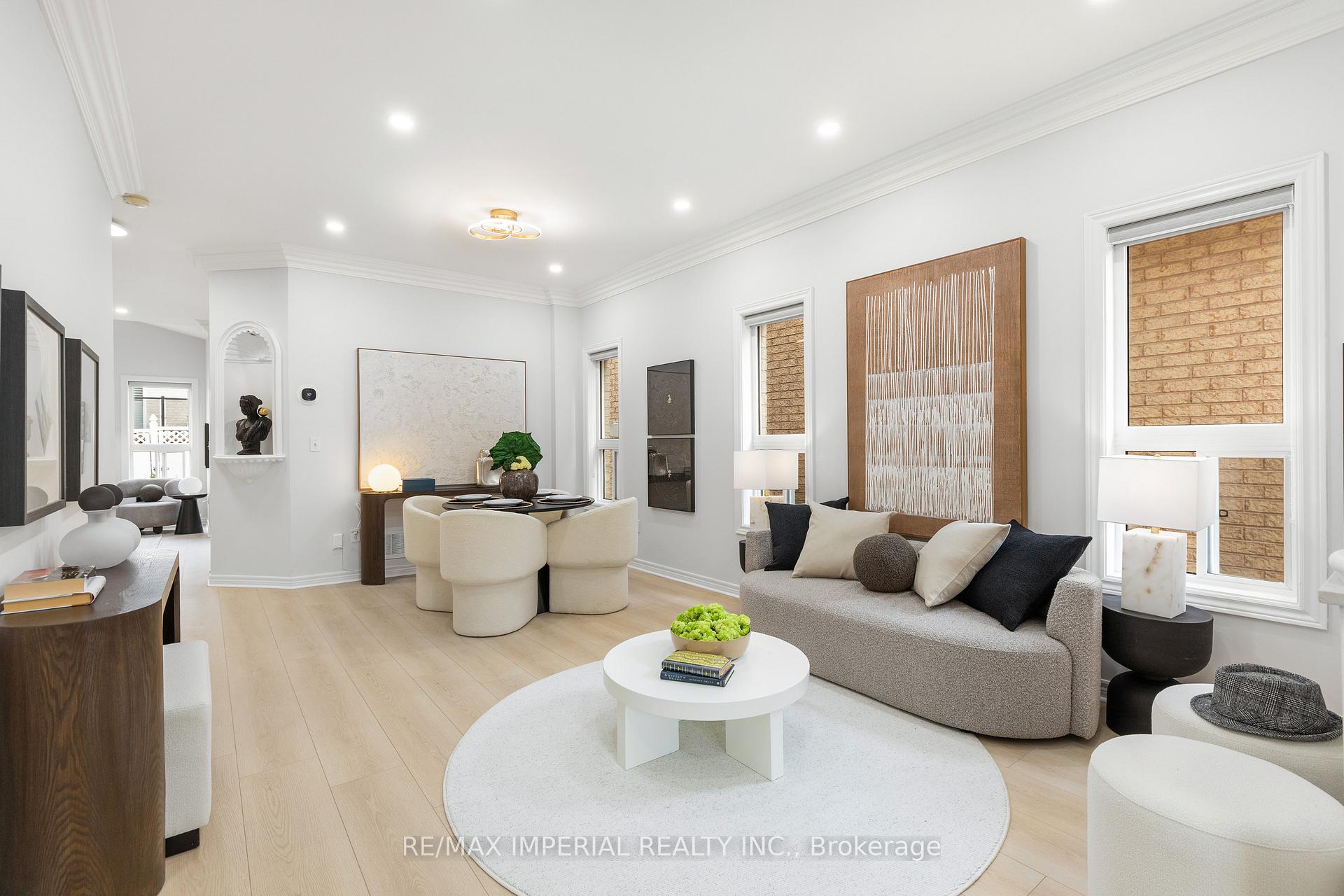 Photo 3 of 44 Hawkview Boulevard, Vaughan, Vellore Village — HOMEH