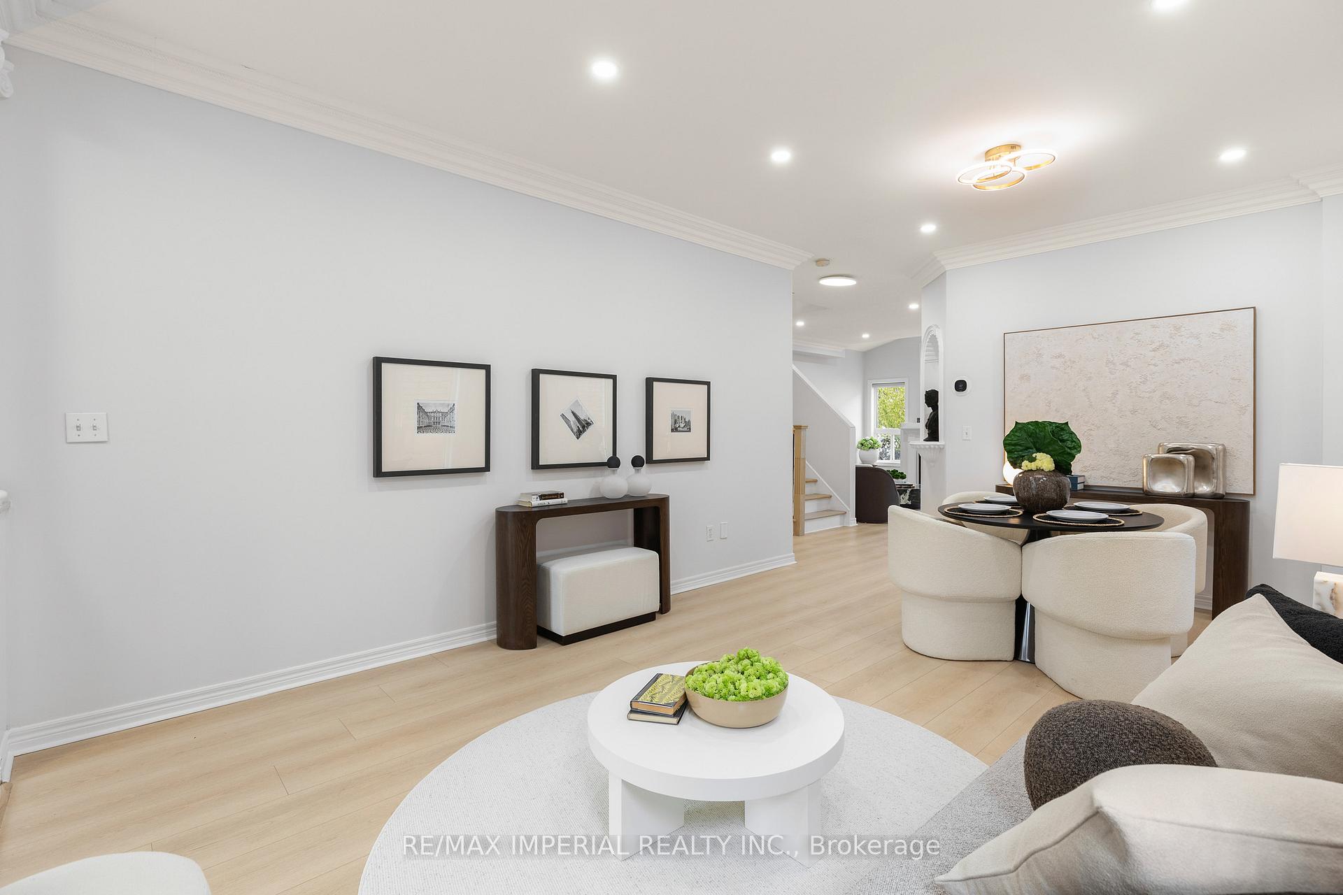Photo 9 of 44 Hawkview Boulevard, Vaughan, Vellore Village — HOMEH
