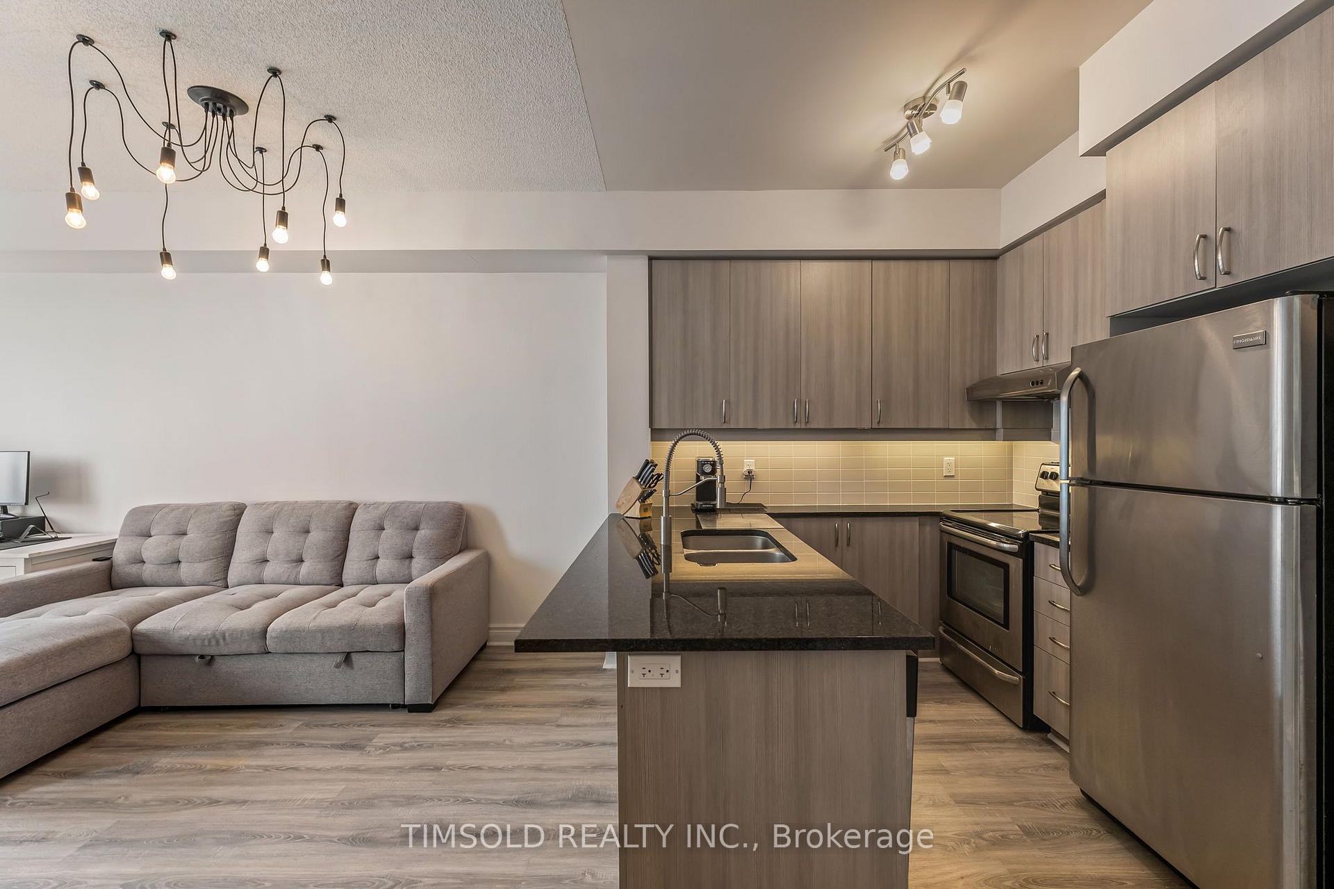 Photo 13 of Unit 411, 8130 Birchmount Road, Markham, Unionville — HOMEH