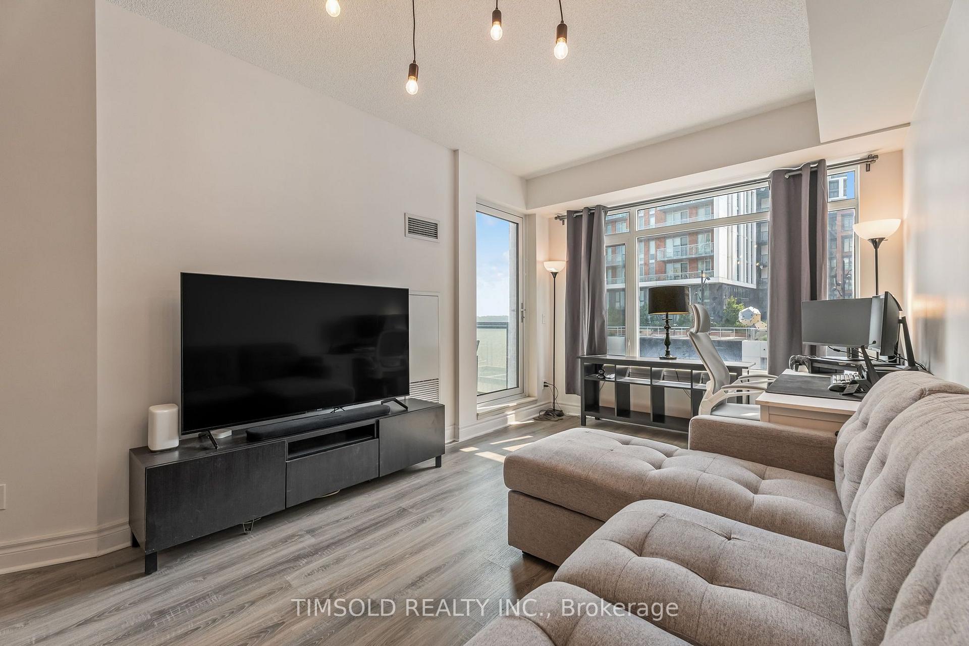 Photo 18 of Unit 411, 8130 Birchmount Road, Markham, Unionville — HOMEH
