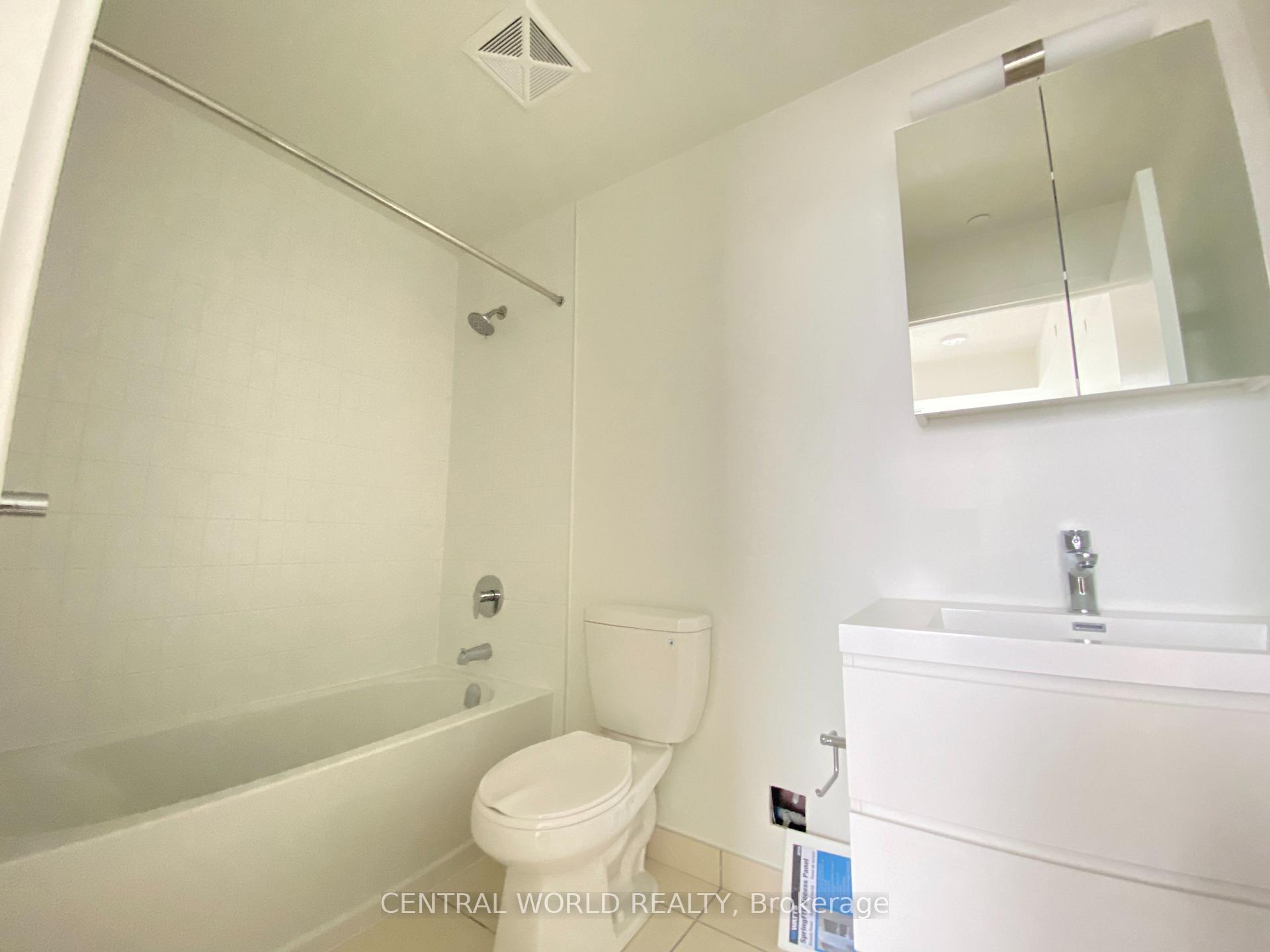 Photo 4 of Unit 1604, 38 Andre De Grasse Street, Markham, Unionville — HOMEH