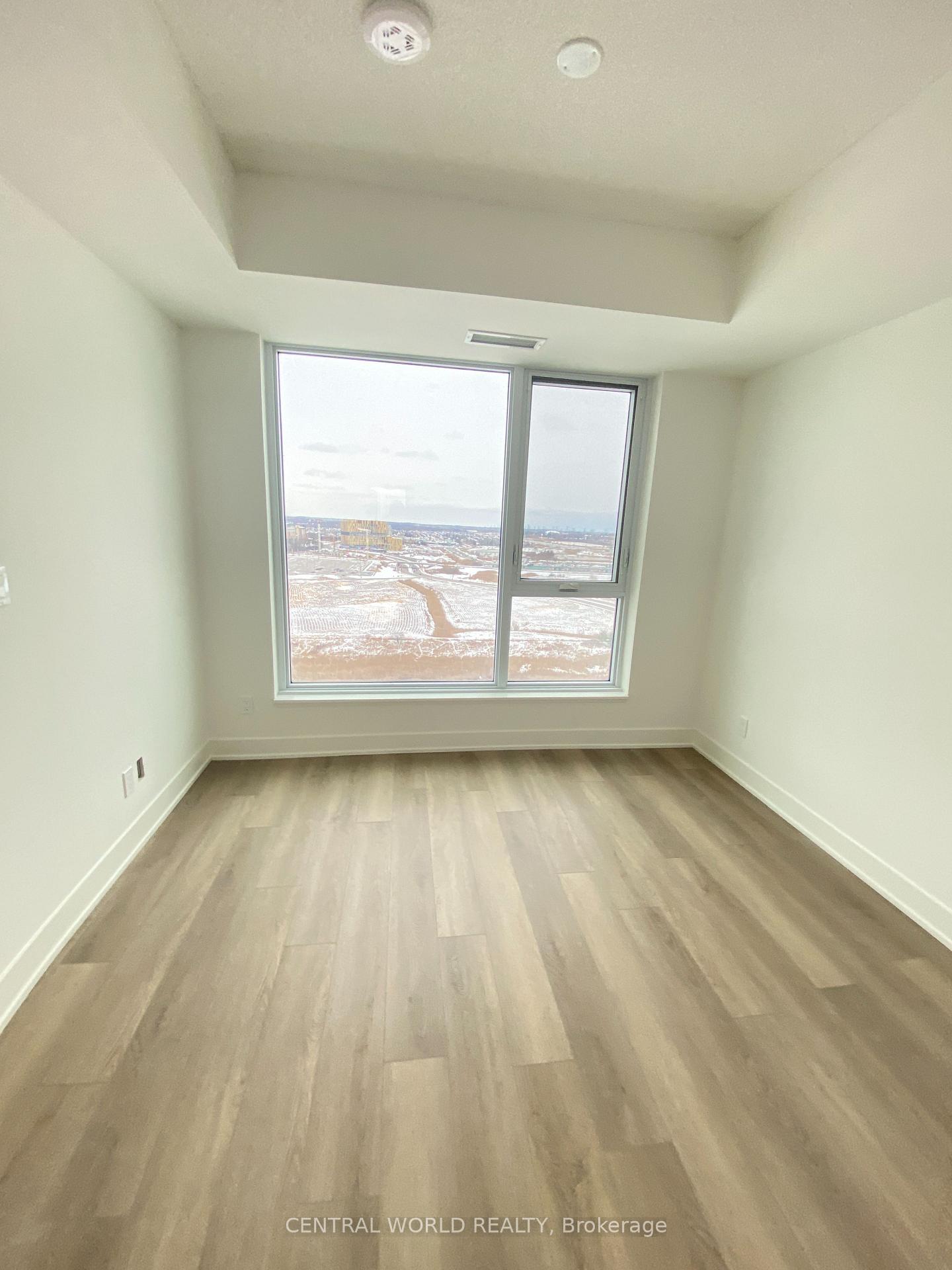 Photo 5 of Unit 1604, 38 Andre De Grasse Street, Markham, Unionville — HOMEH