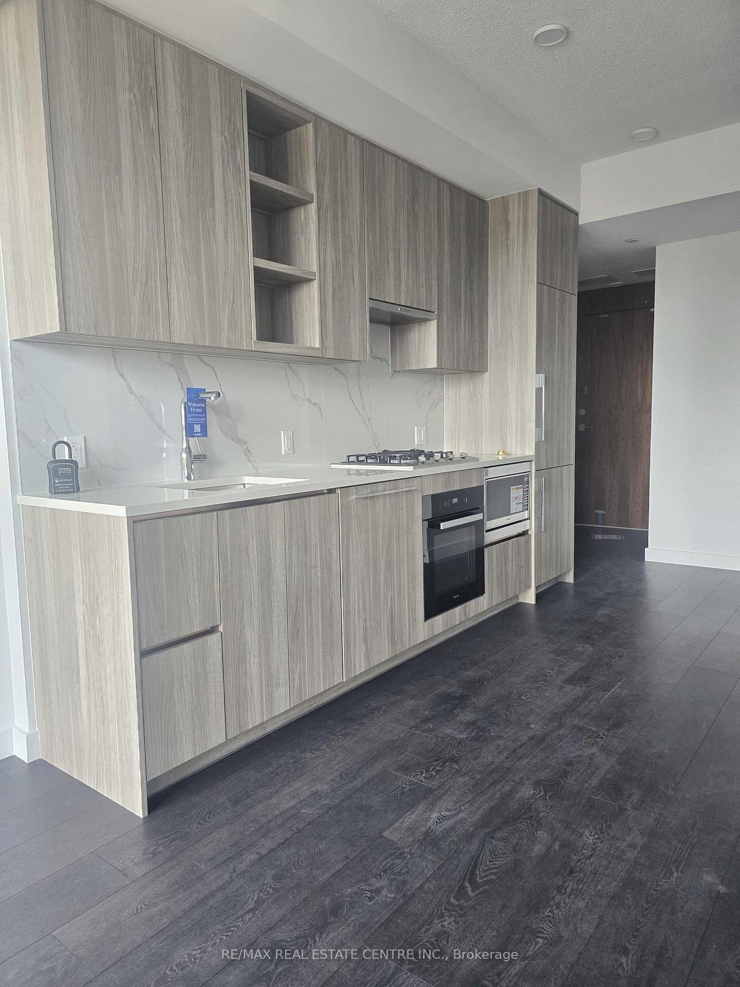Photo 3 of Unit 1108, 75 Billes Heights, North York, Bayview Village — HOMEH