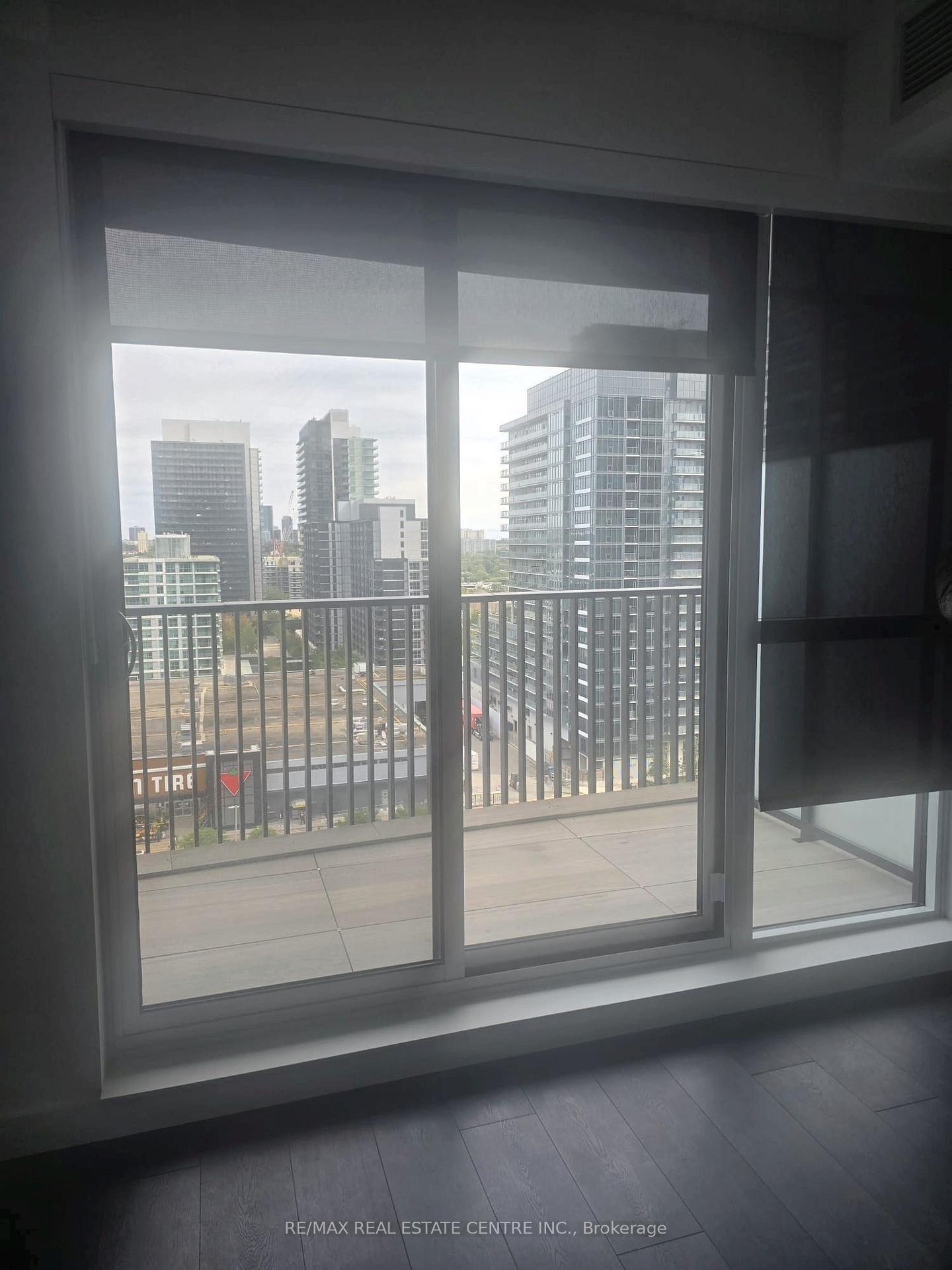 Photo 6 of Unit 1108, 75 Billes Heights, North York, Bayview Village — HOMEH