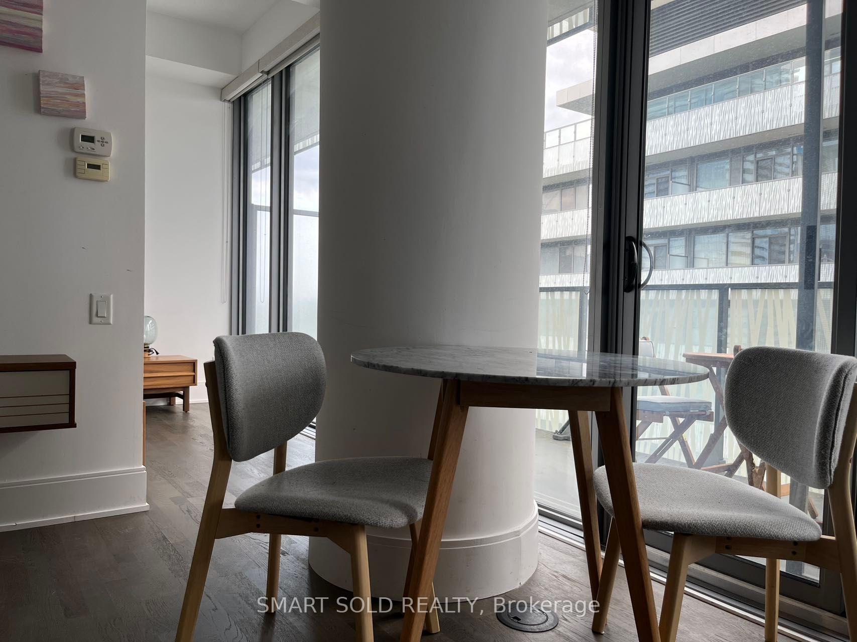 Photo 3 of Unit 5301, 42 Charles Street, Toronto, Church-Yonge Corridor — HOMEH