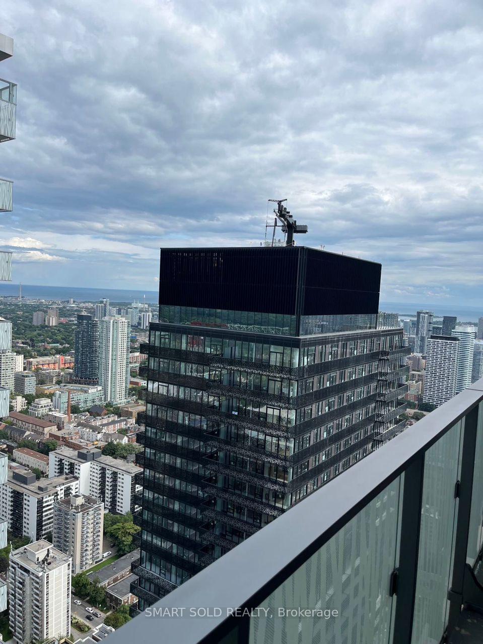 Photo 9 of Unit 5301, 42 Charles Street, Toronto, Church-Yonge Corridor — HOMEH