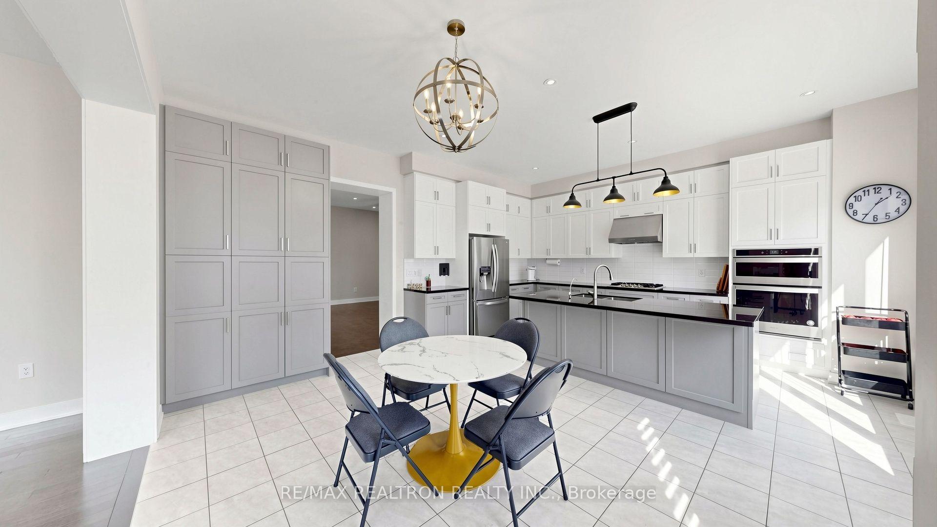 Photo 13 of 78 Boulton Trail, Oakville, Glenorchy — HOMEH