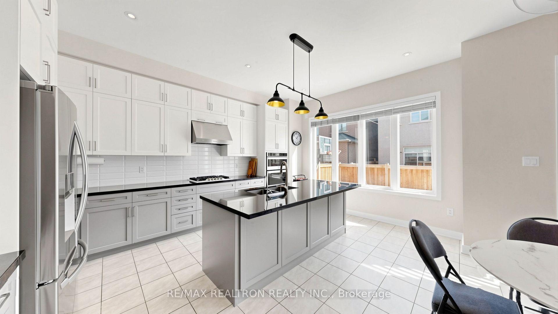 Photo 15 of 78 Boulton Trail, Oakville, Glenorchy — HOMEH