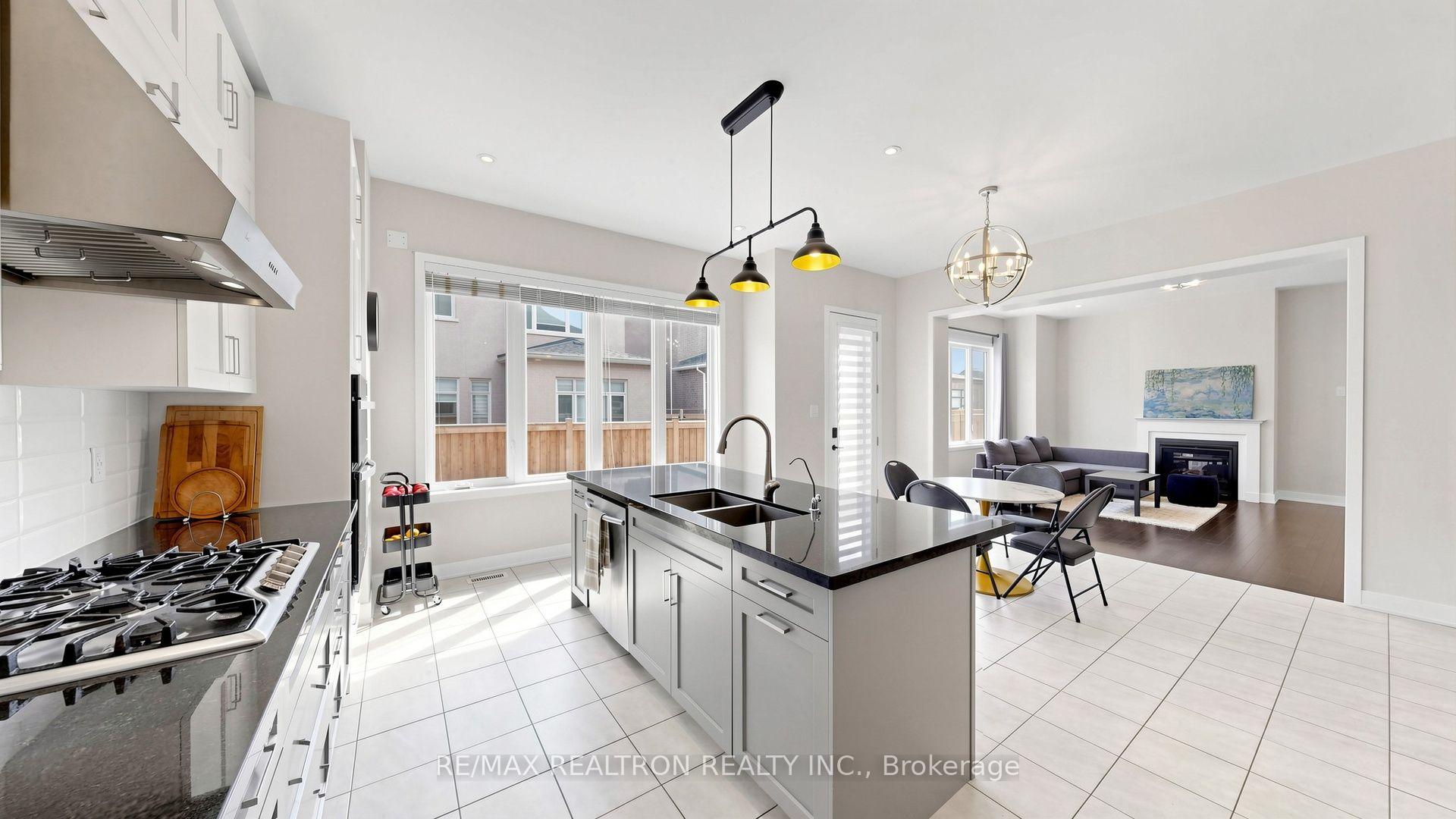 Photo 18 of 78 Boulton Trail, Oakville, Glenorchy — HOMEH