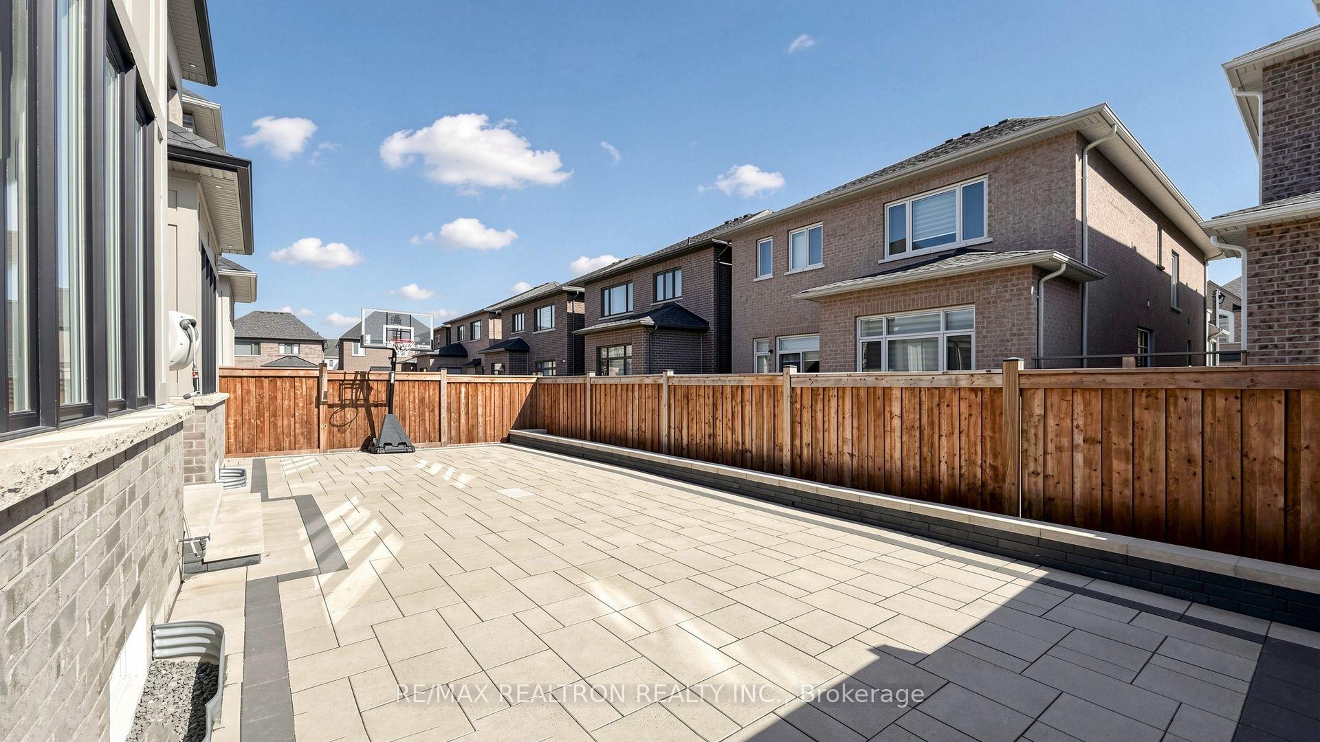 Photo 46 of 78 Boulton Trail, Oakville, Glenorchy — HOMEH