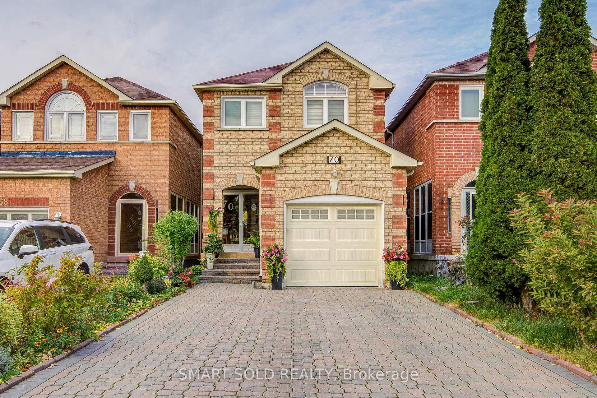 Photo of 70 Connery Crescent