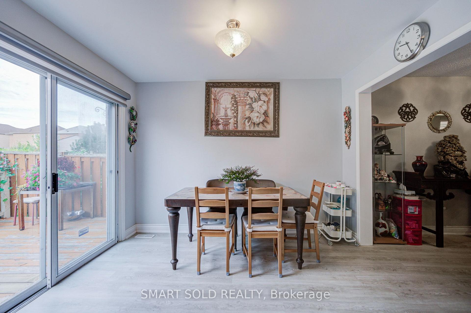 Photo 16 of 70 Connery Crescent, Markham, Middlefield — HOMEH