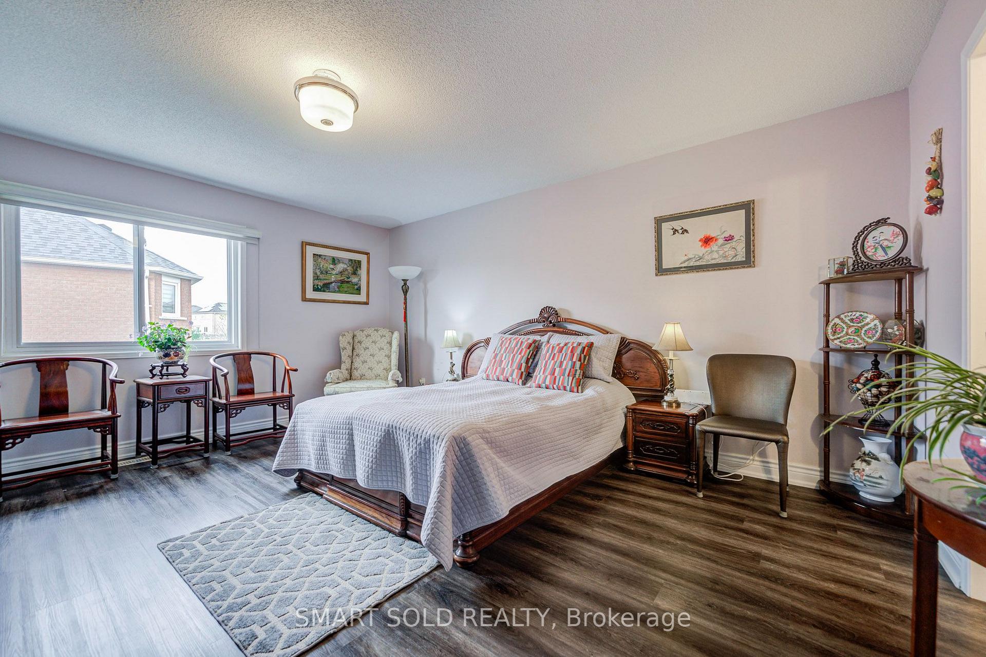 Photo 23 of 70 Connery Crescent, Markham, Middlefield — HOMEH