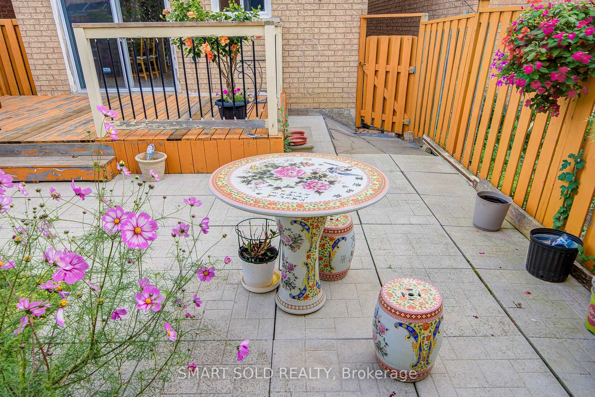 Photo 46 of 70 Connery Crescent, Markham, Middlefield — HOMEH