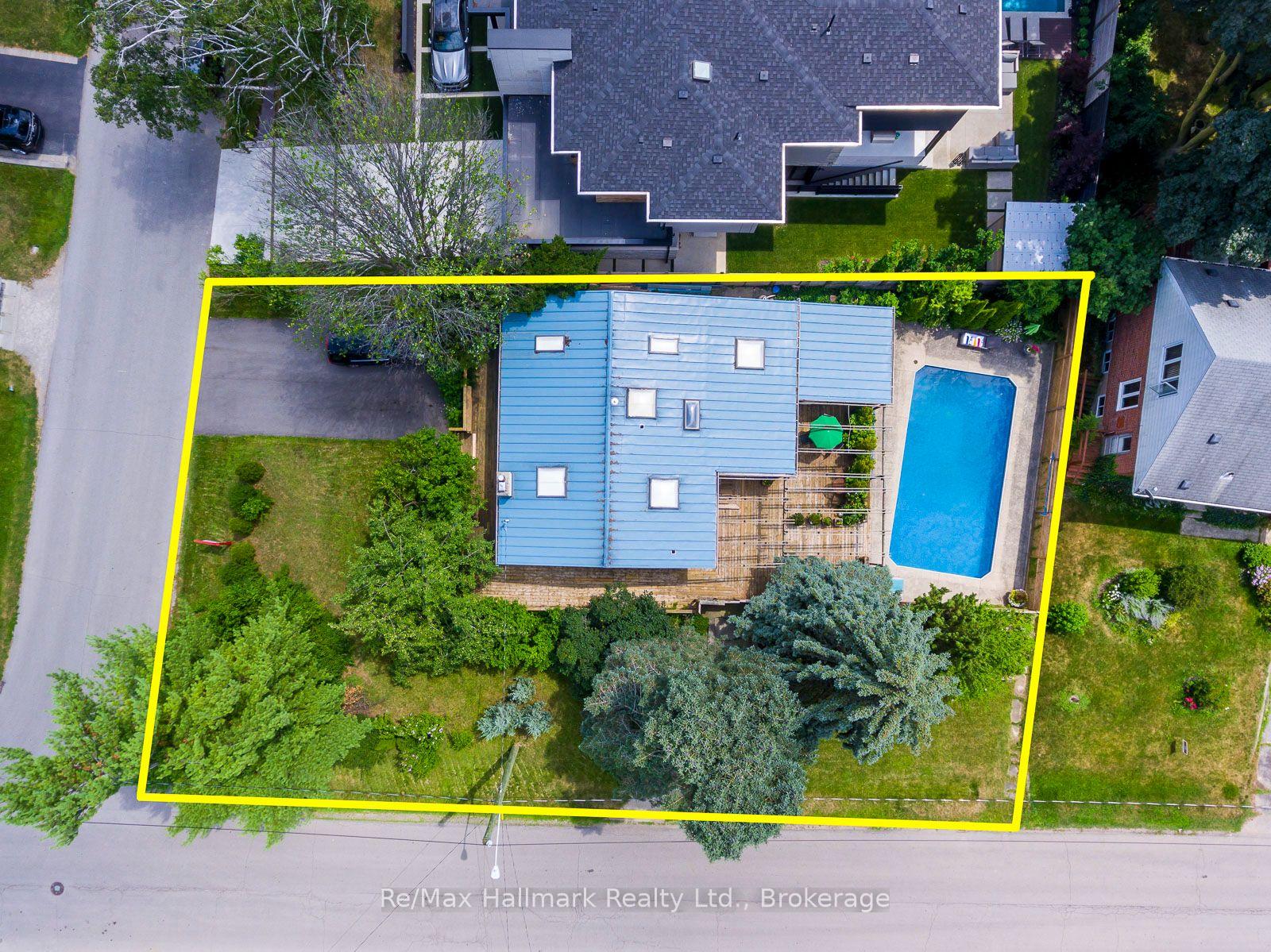 Photo 3 of 1510 Constance Drive, Oakville, Morrison — HOMEH
