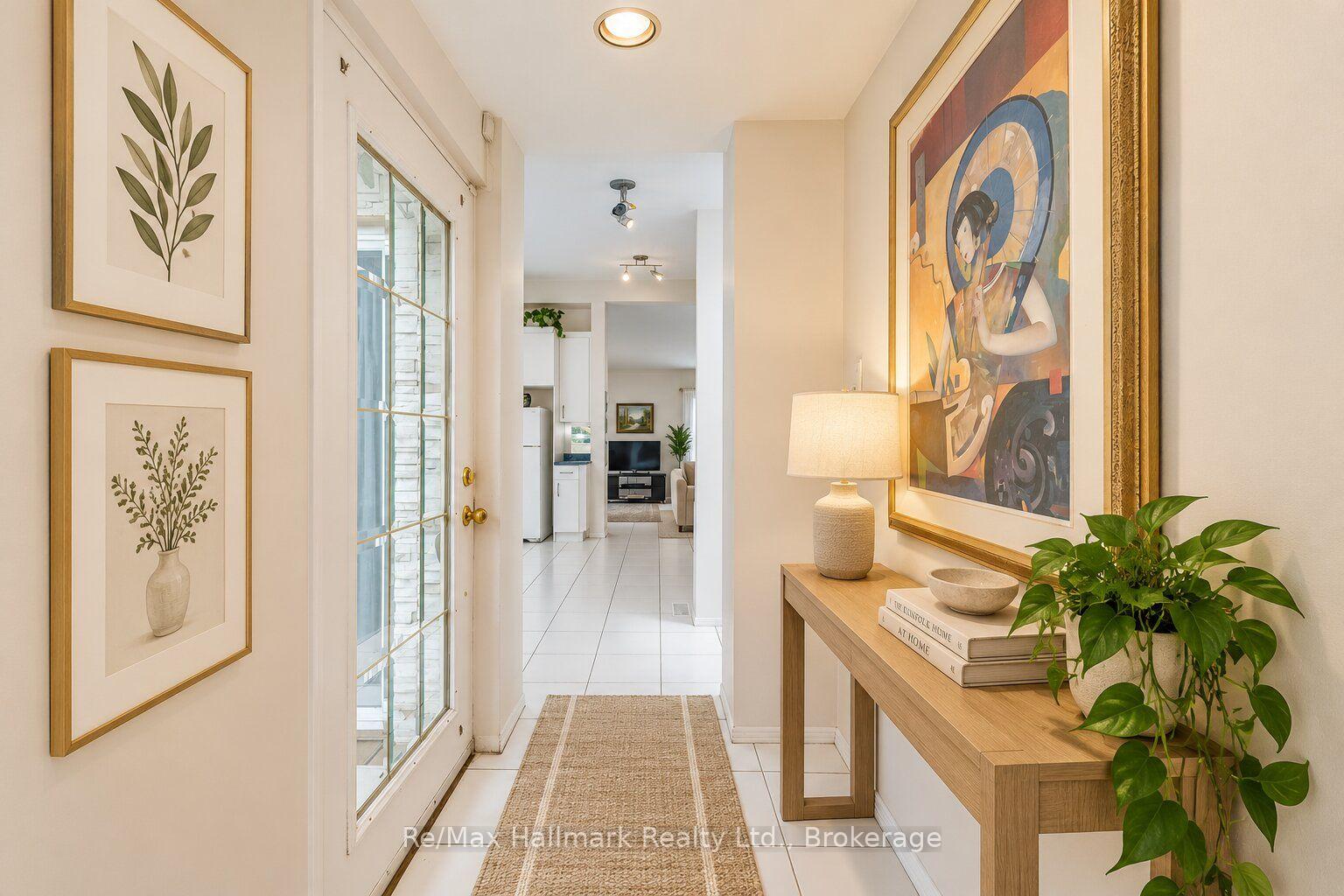 Photo 4 of 1510 Constance Drive, Oakville, Morrison — HOMEH