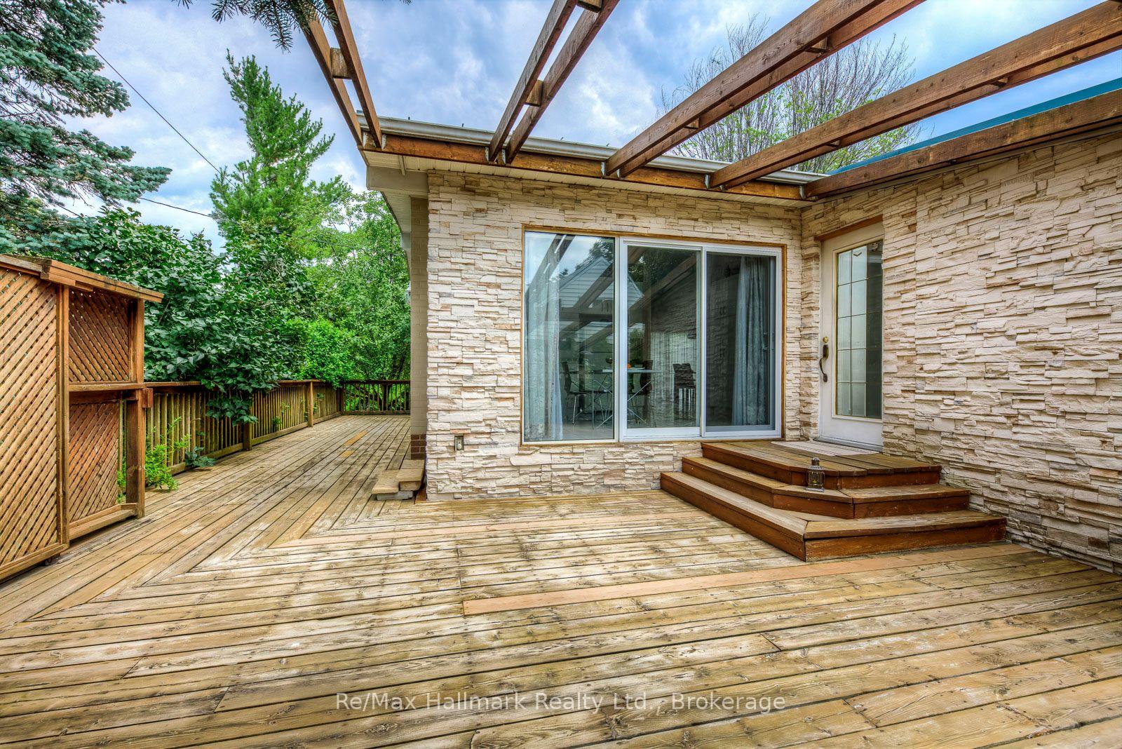 Photo 34 of 1510 Constance Drive, Oakville, Morrison — HOMEH