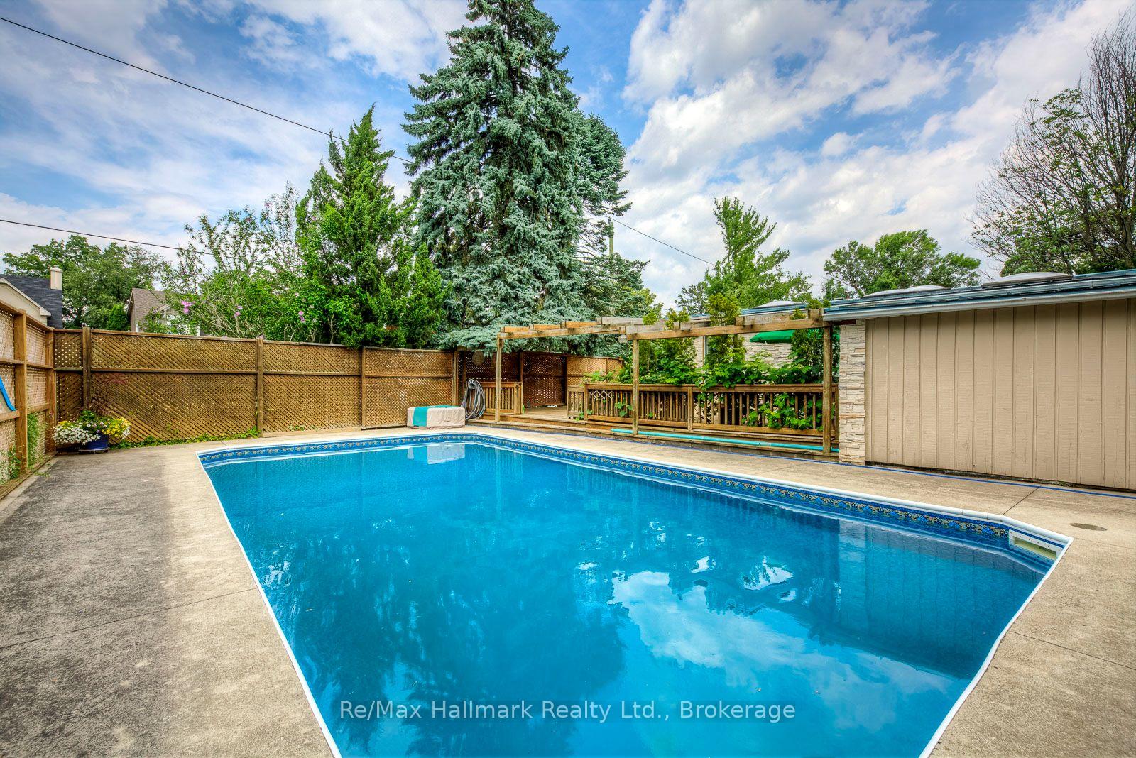 Photo 38 of 1510 Constance Drive, Oakville, Morrison — HOMEH