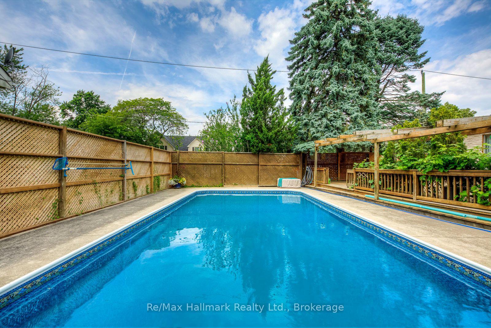 Photo 41 of 1510 Constance Drive, Oakville, Morrison — HOMEH
