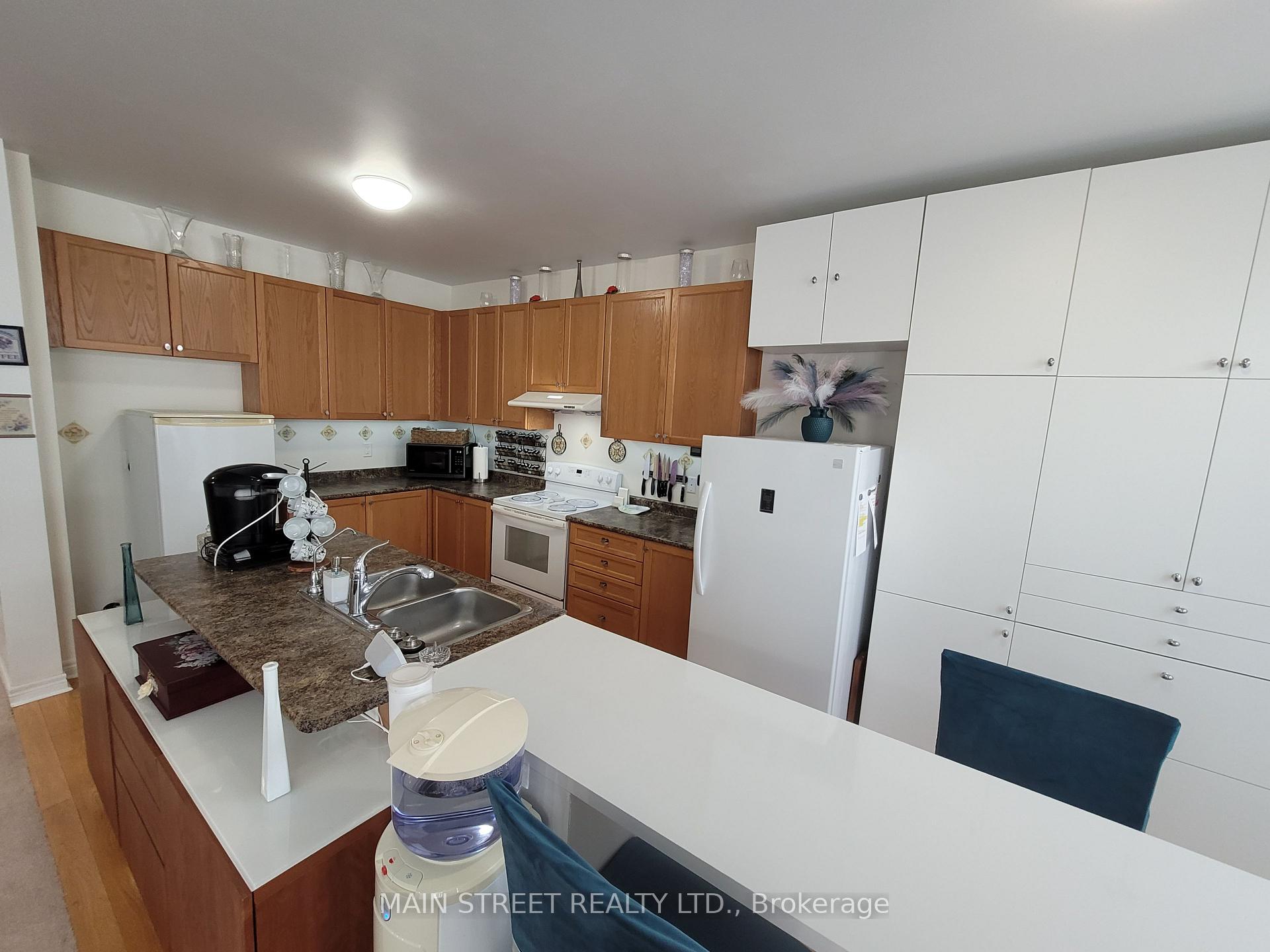 Photo 12 of 21 Prady Lane, New Tecumseth, Tottenham — HOMEH