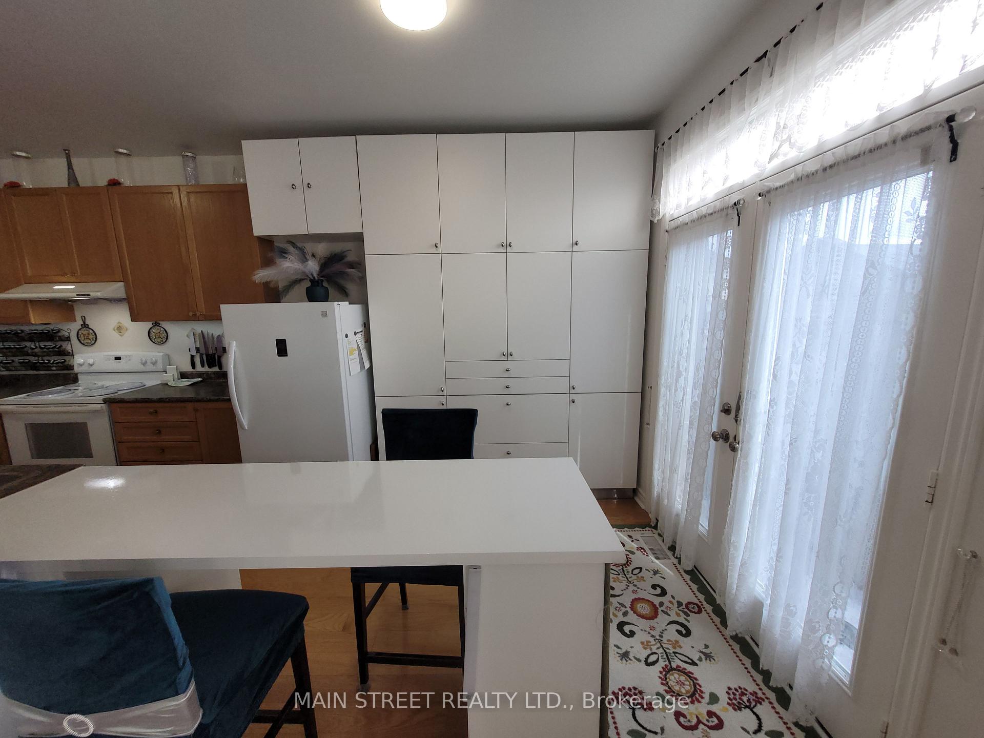 Photo 14 of 21 Prady Lane, New Tecumseth, Tottenham — HOMEH