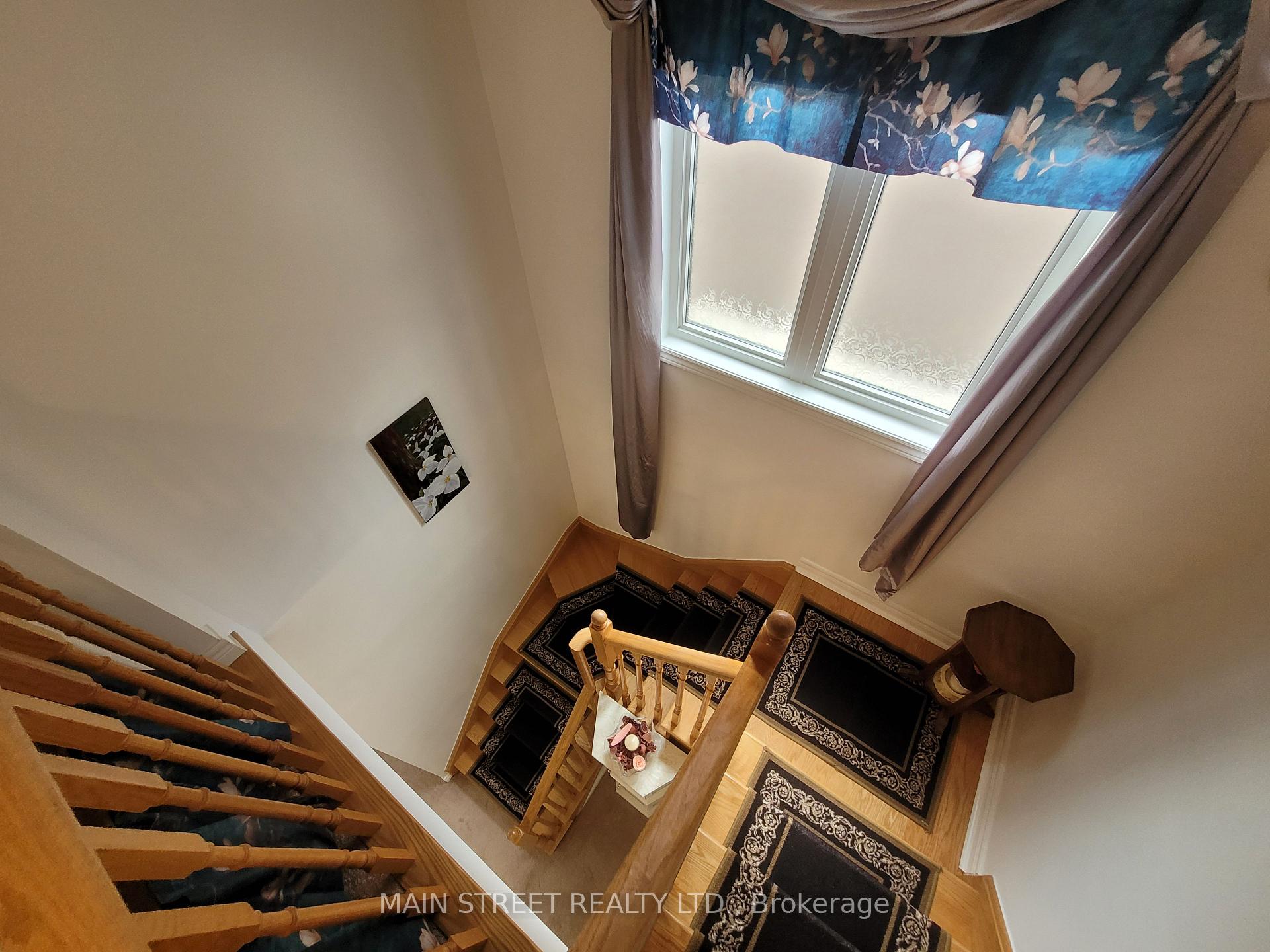 Photo 21 of 21 Prady Lane, New Tecumseth, Tottenham — HOMEH