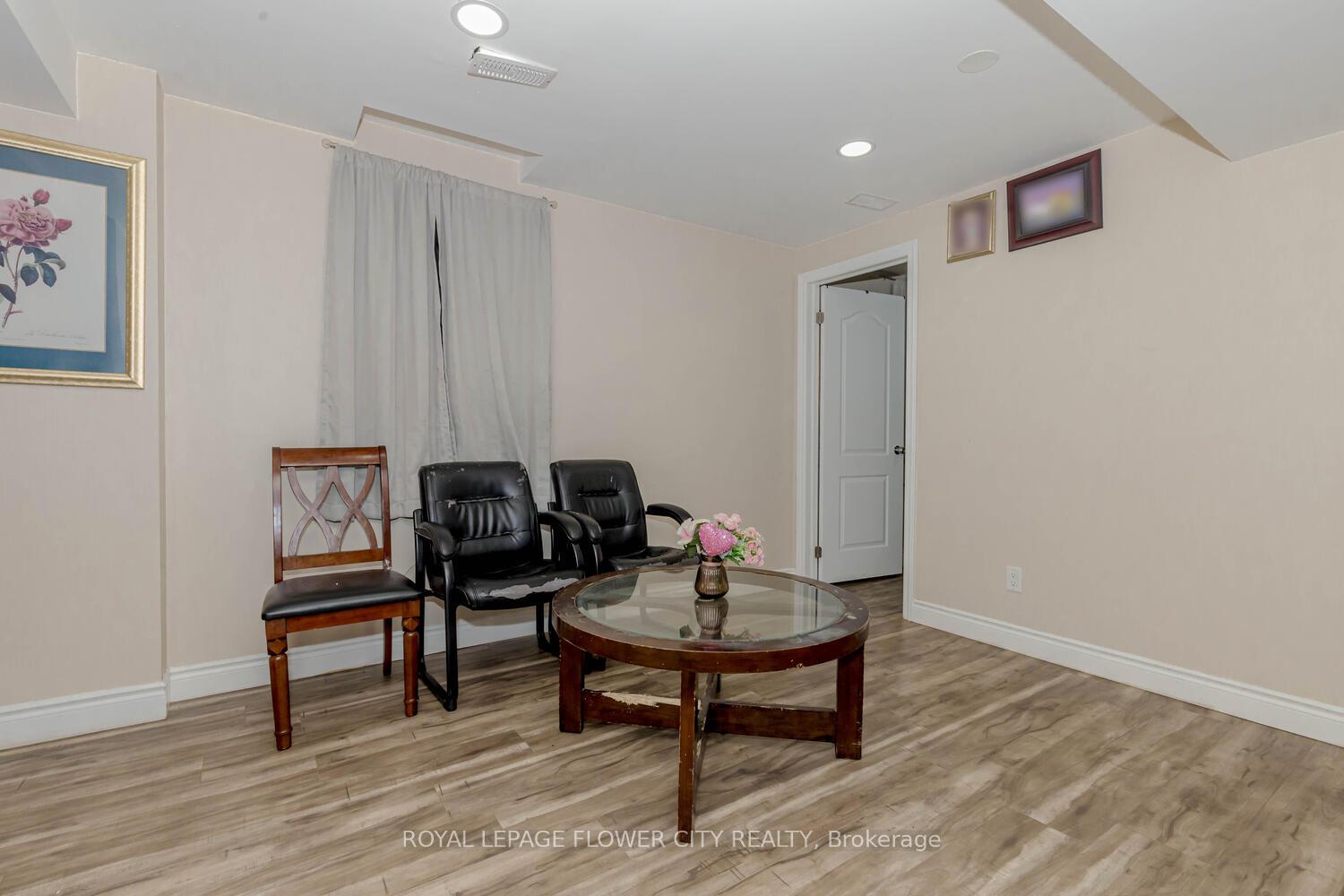 Photo 21 of 60 Legend Lane, Brampton, Fletcher's Creek Village — HOMEH