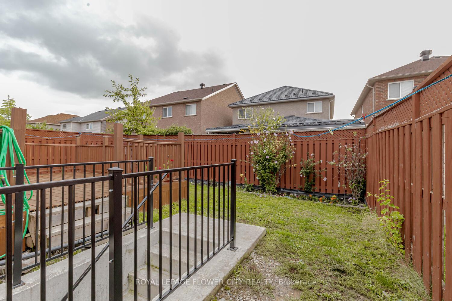 Photo 26 of 60 Legend Lane, Brampton, Fletcher's Creek Village — HOMEH