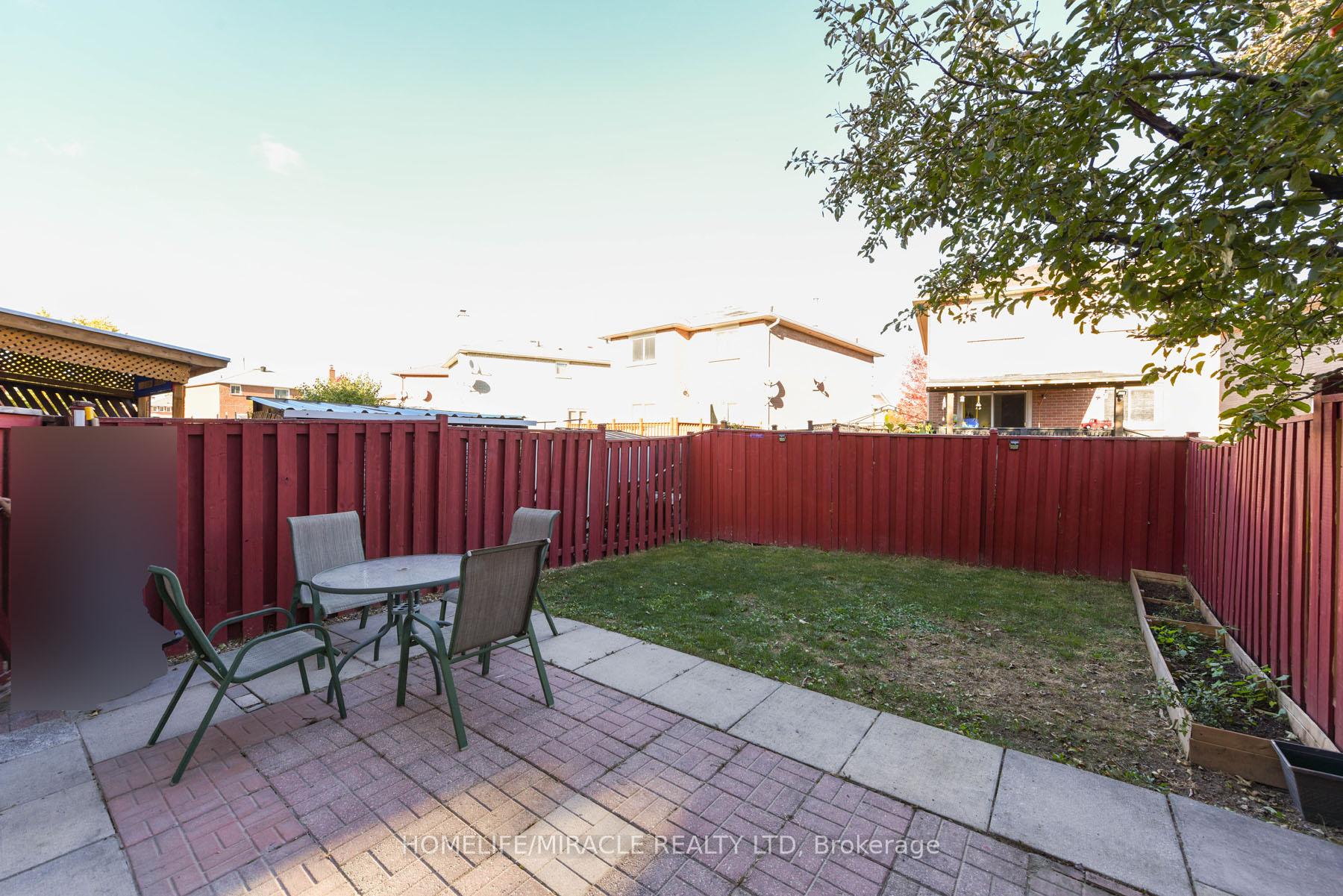 Photo 36 of 22 Woodsend Run, Brampton, Fletcher's Creek South — HOMEH