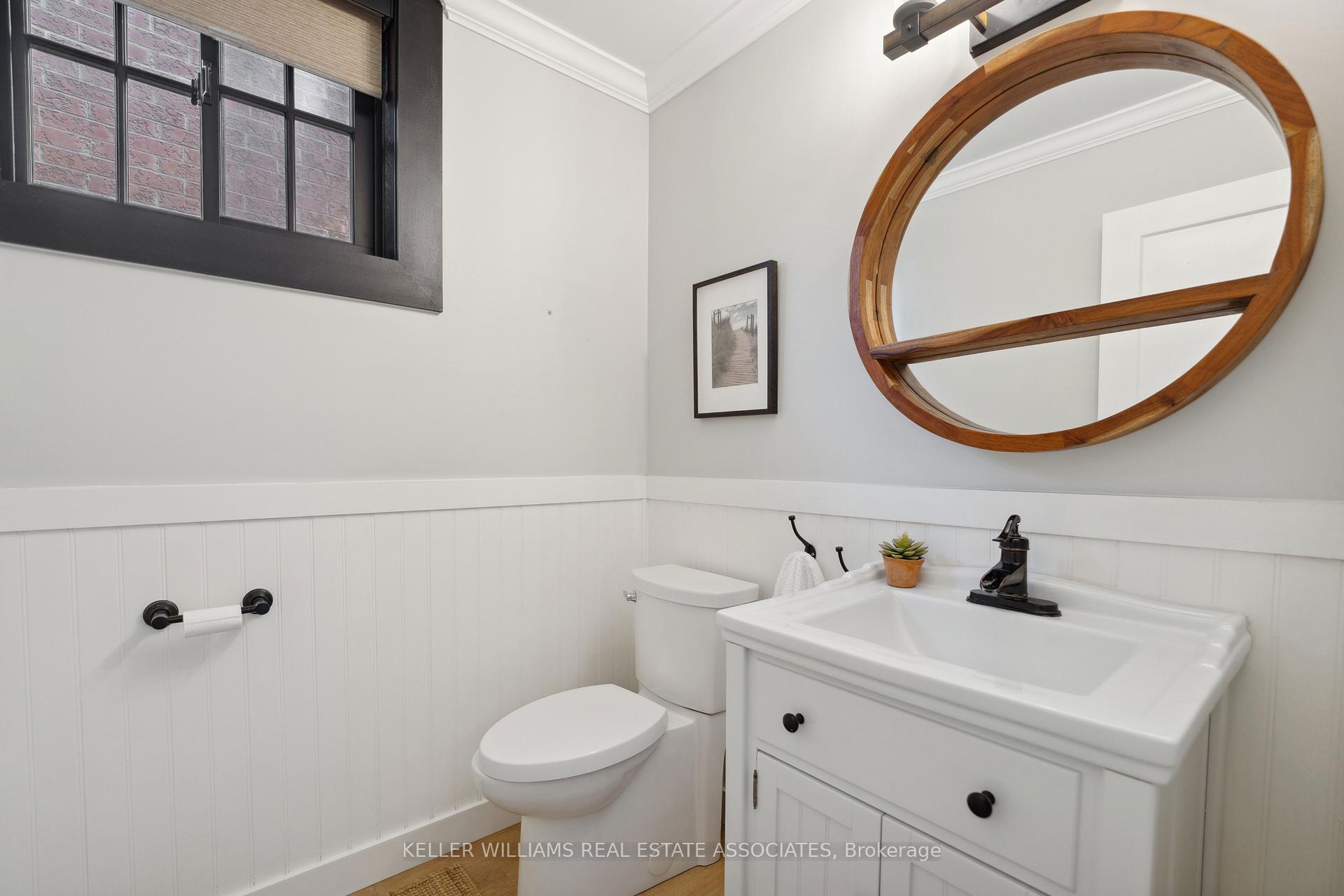 Photo 18 of 2309 Blue Oak Circle, Oakville, Westmount — HOMEH
